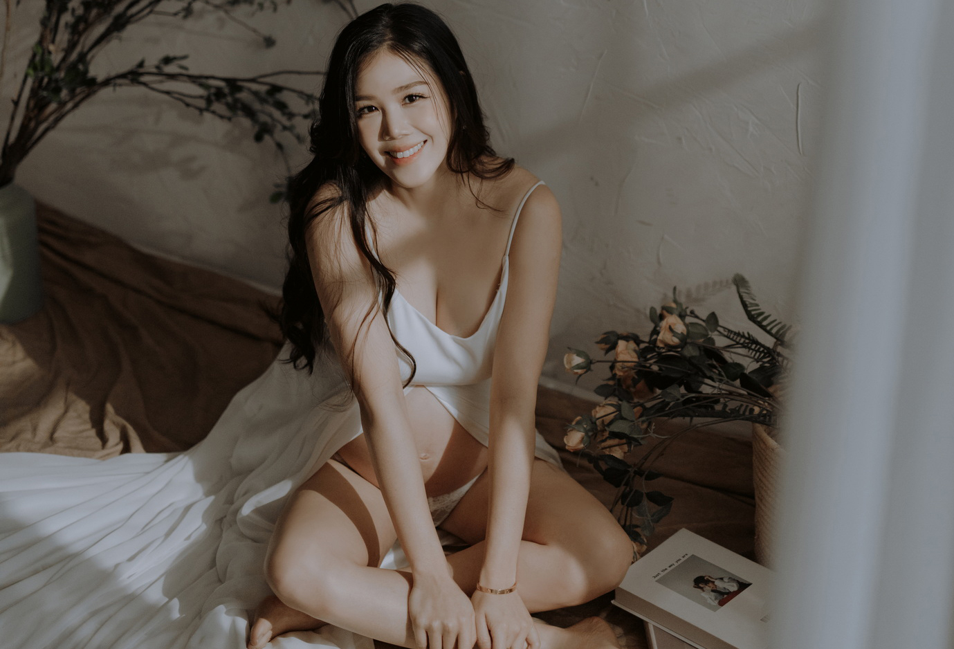 楊晨熙將在4月生下女兒。（圖／J2 plus婚紗攝影提供）