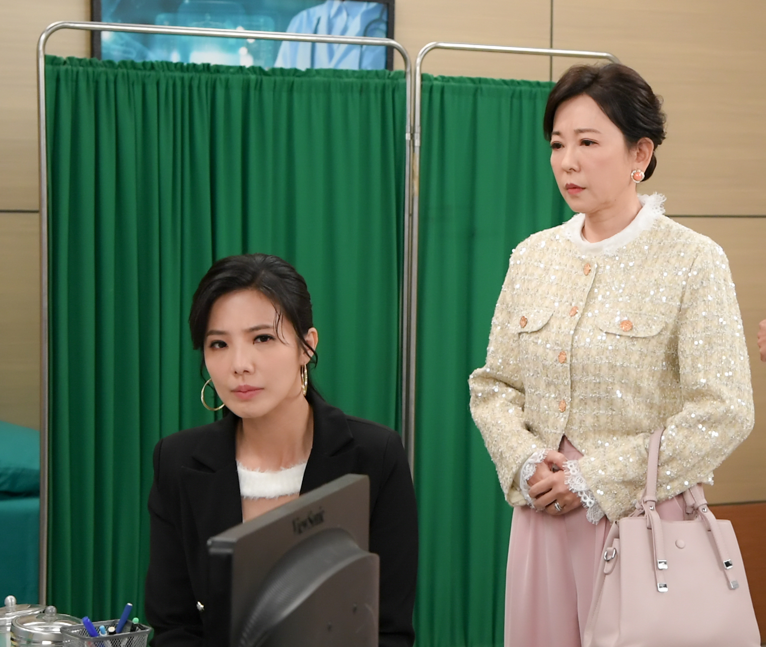 母女 