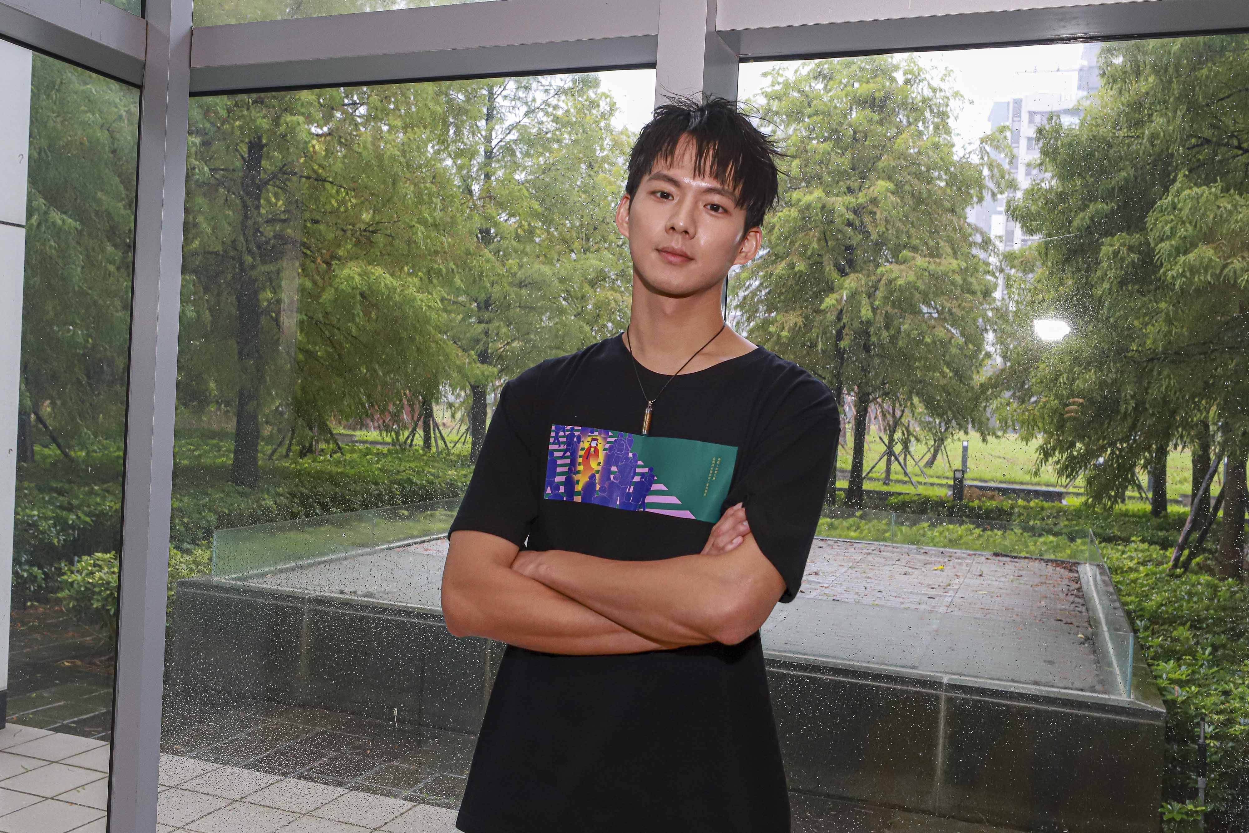 吳念軒以為要講台語嚇一跳。(圖/民視提供)