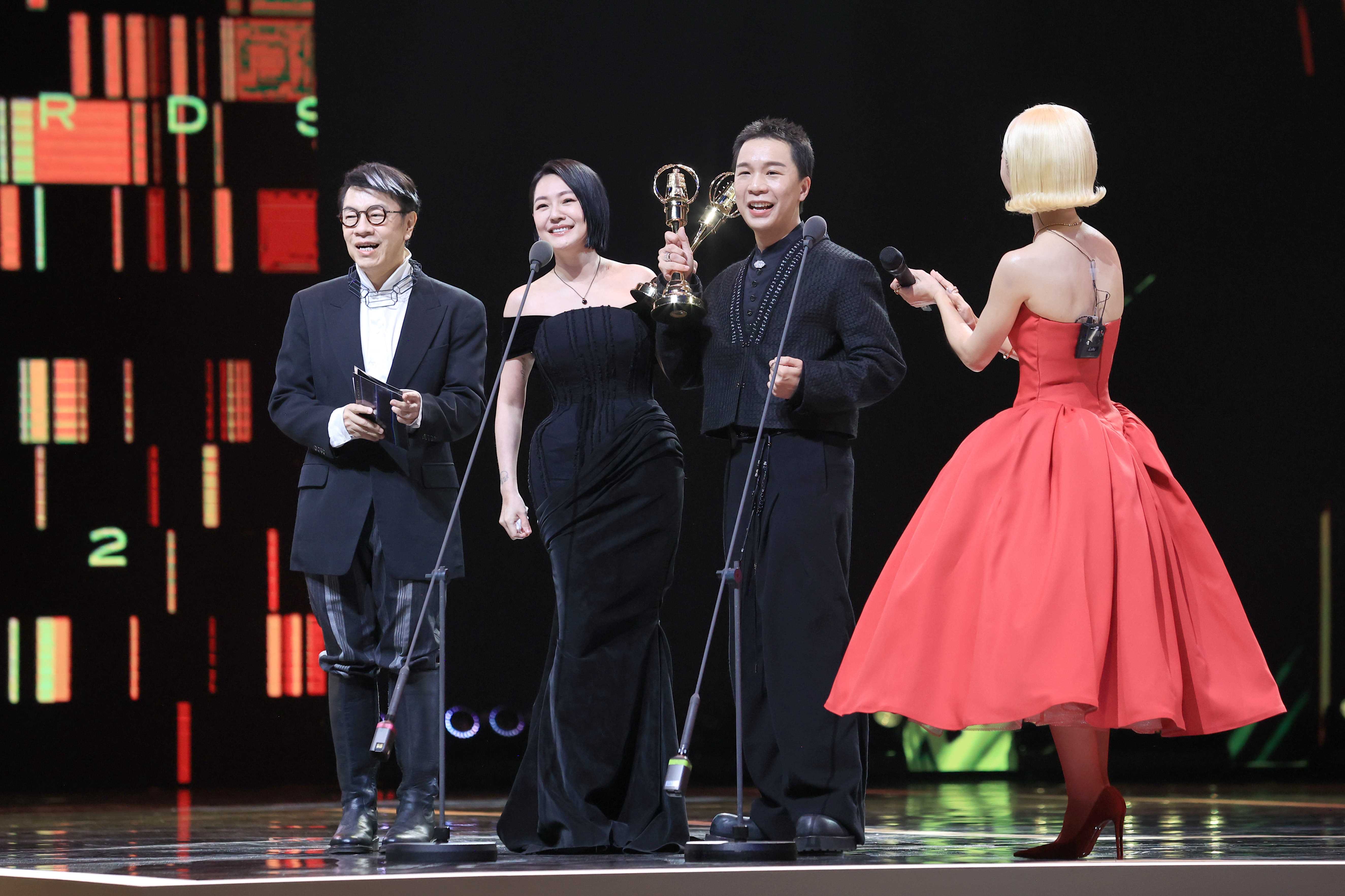 金鐘60／典禮吸睛5百萬人搶看　小S成收視高點卻還是輸給她