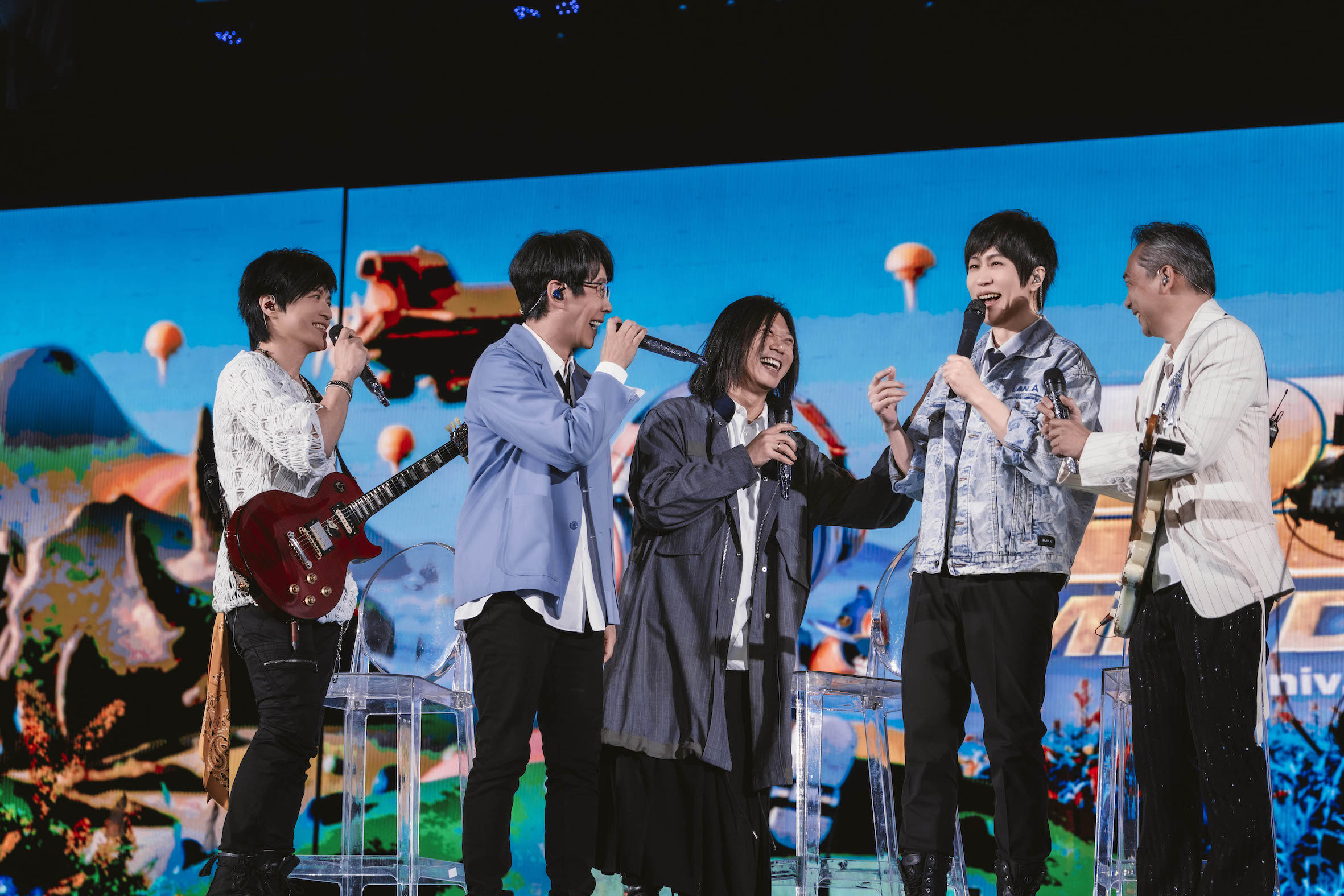 五月天鄭州演唱會有「古穿」歌迷　頂六度低溫開唱