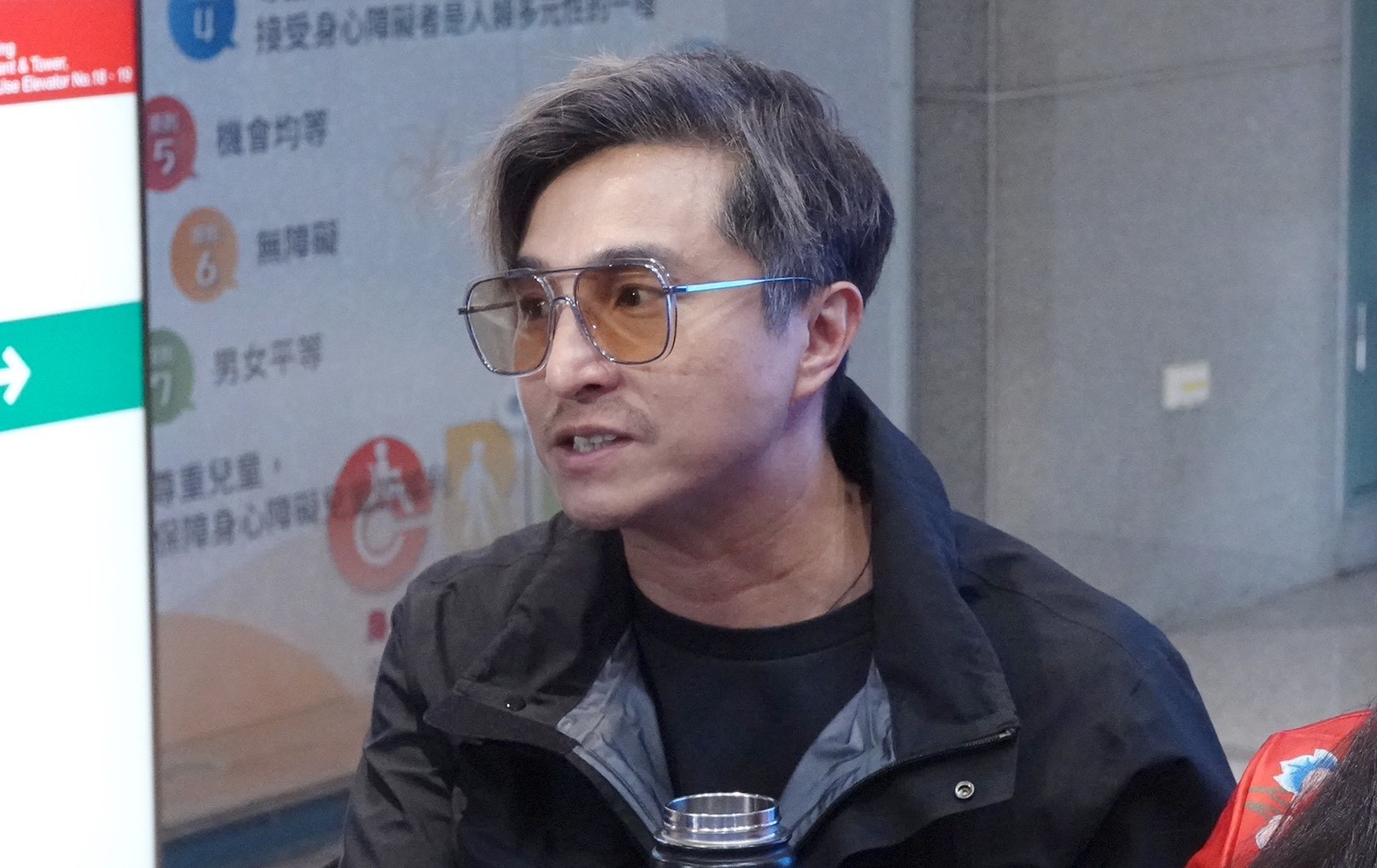 5566整團退役男被封「團體典範」！王少偉揭當兵證據聽完要哭了