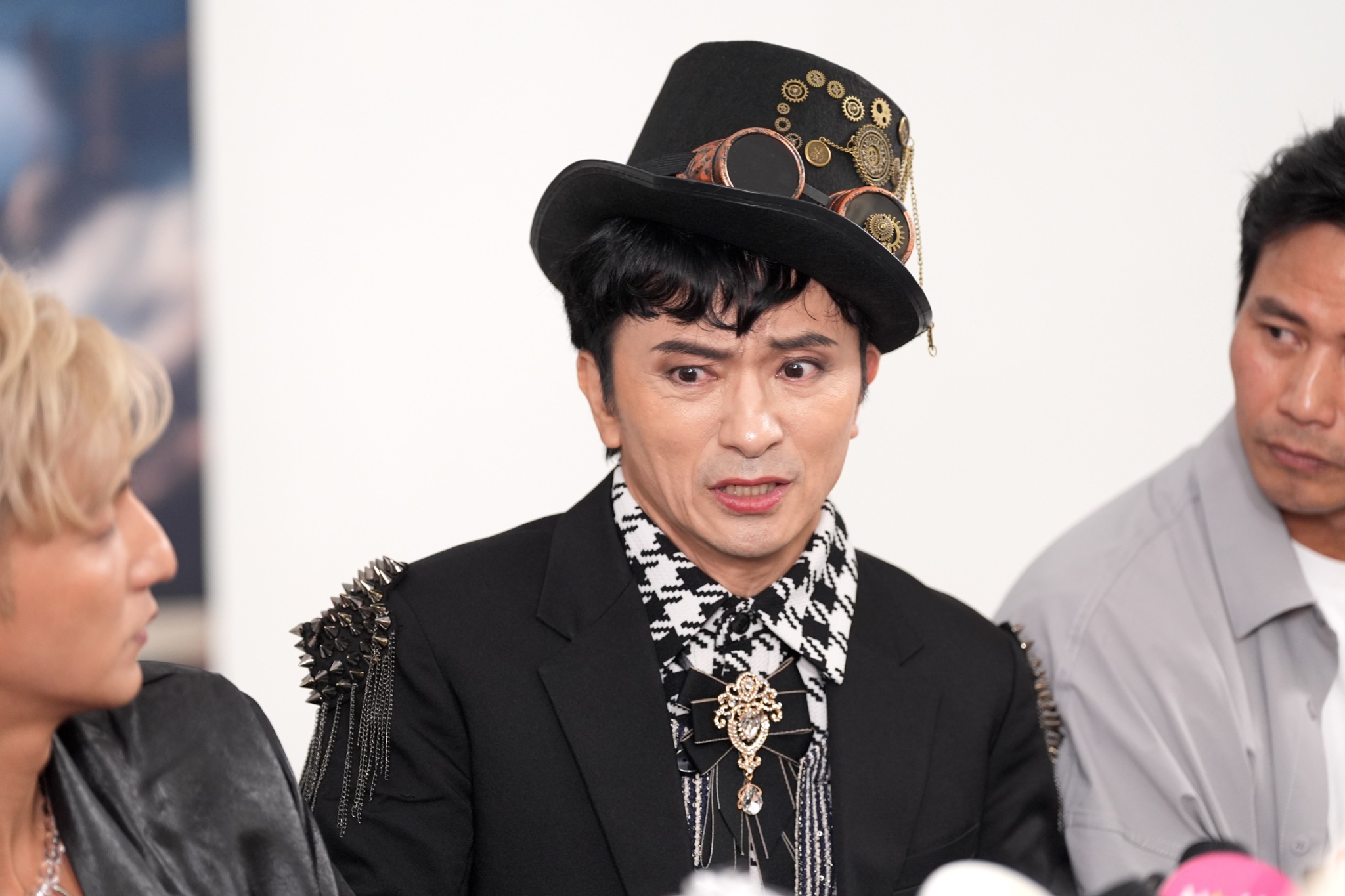 見北捷阿嬤被踢發聲挨罵！唐從聖駁逆風力挺：要踹ok，容忍度沒我好