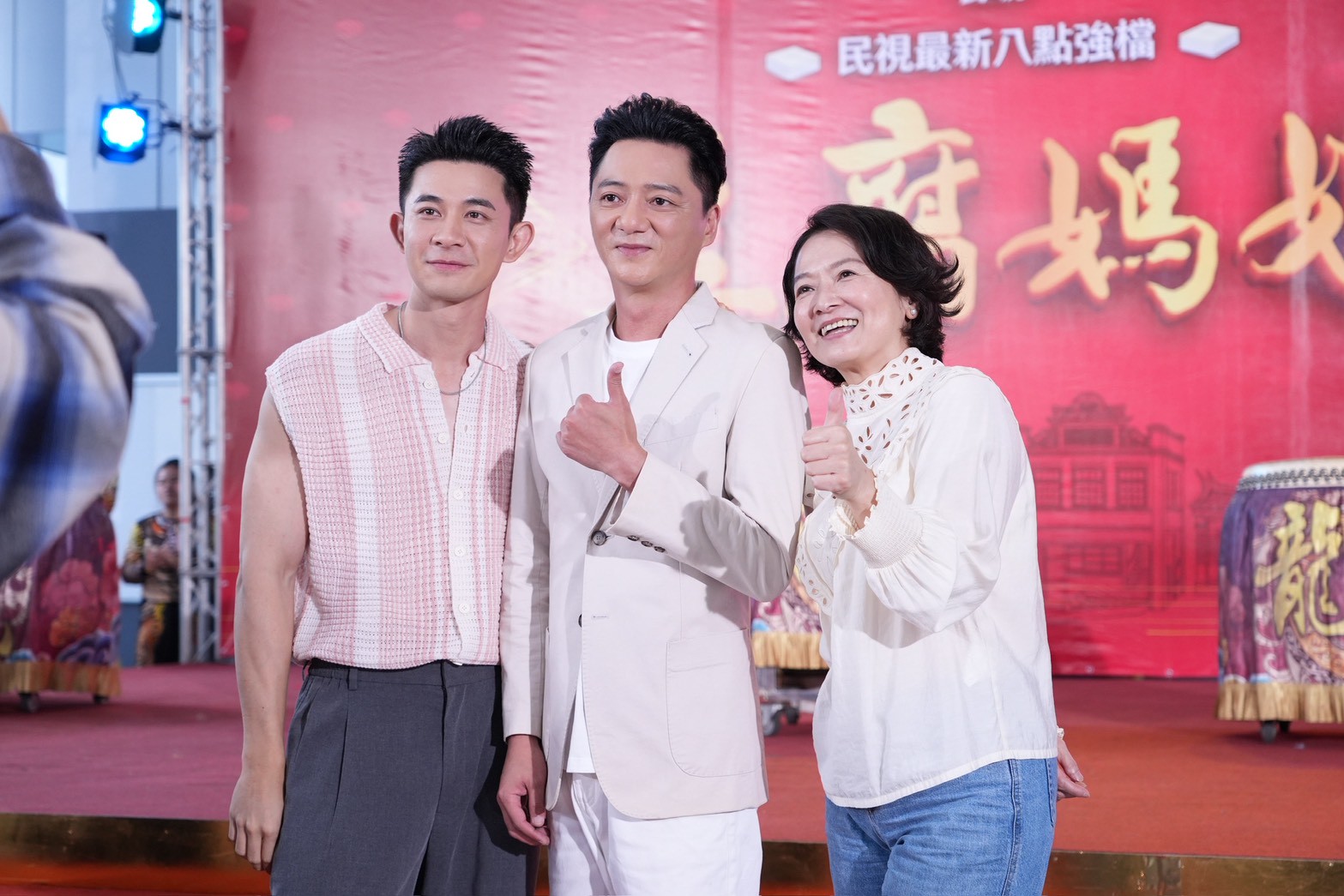 藍葦華剛以《我家的事》問鼎金馬影帝，謝瓊煖以《影后》入圍最佳女配角獎。（圖／記者許方正攝）
