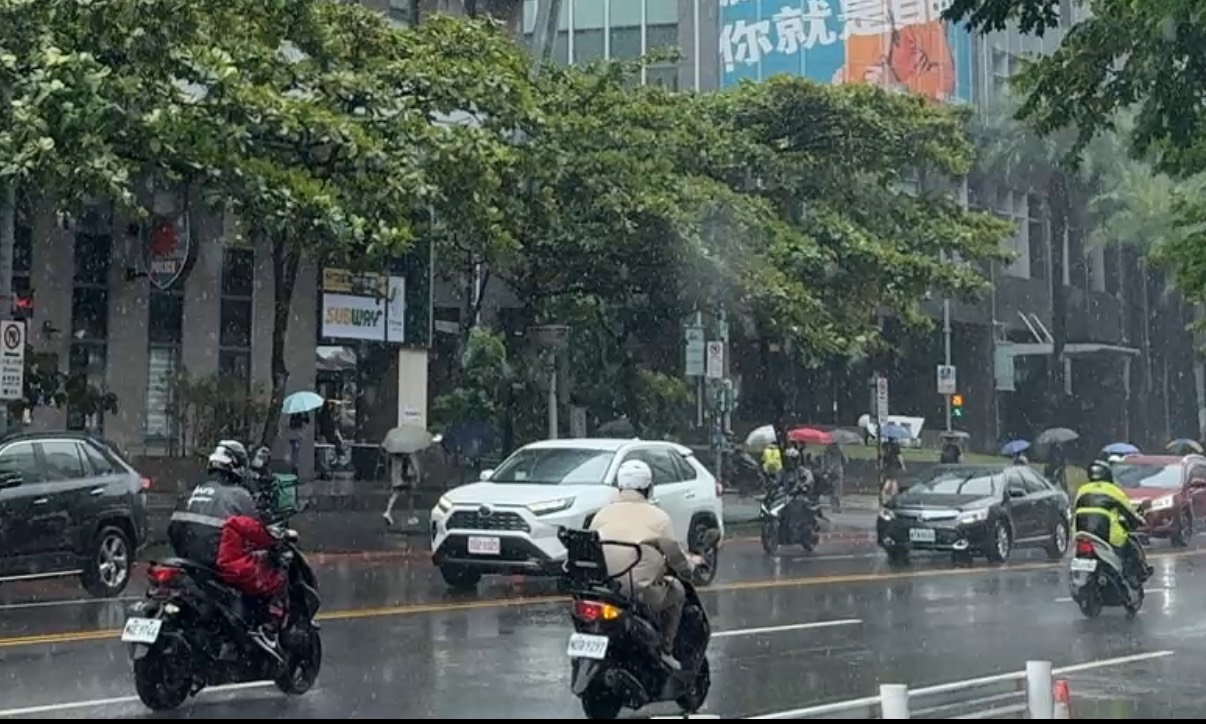 北台灣濕涼天氣持續1周 下週四起「氣溫回升至25度」