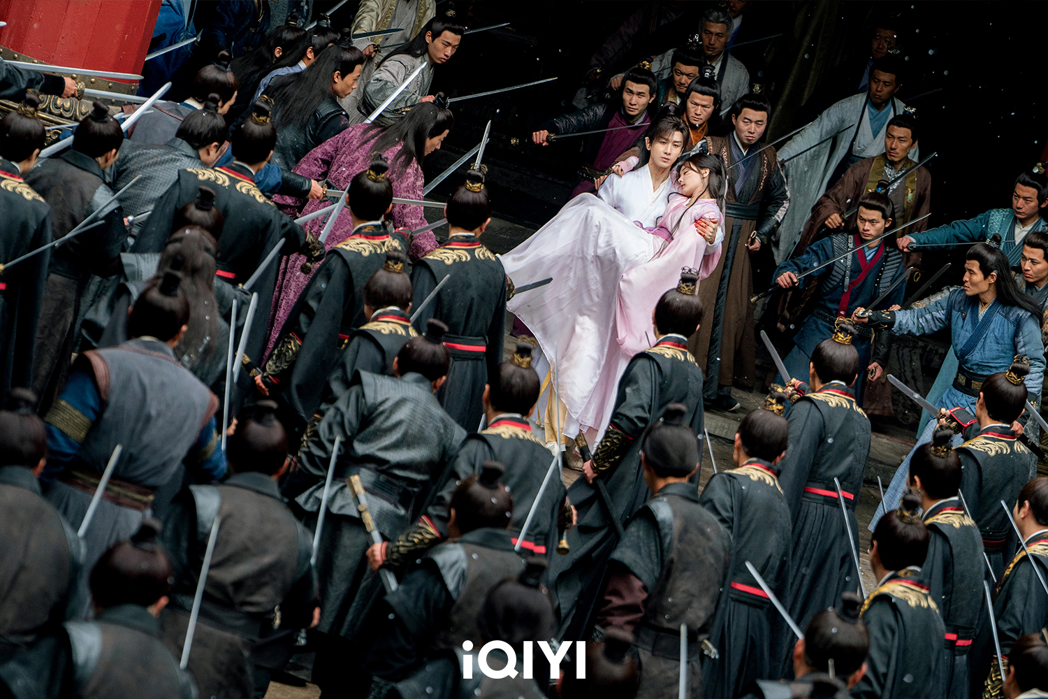 李一桐妖虐戀掀追劇潮　成毅甘願為愛折壽10年救蜘蛛精