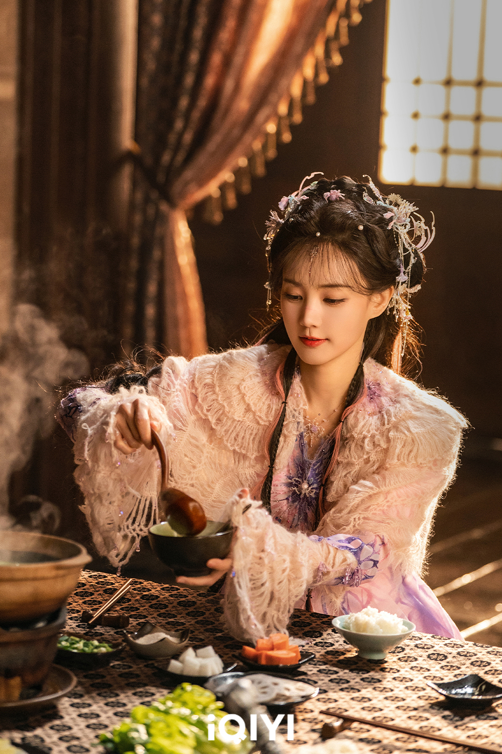 李一桐在劇中也受了不少苦。(圖/iQIYI提供)