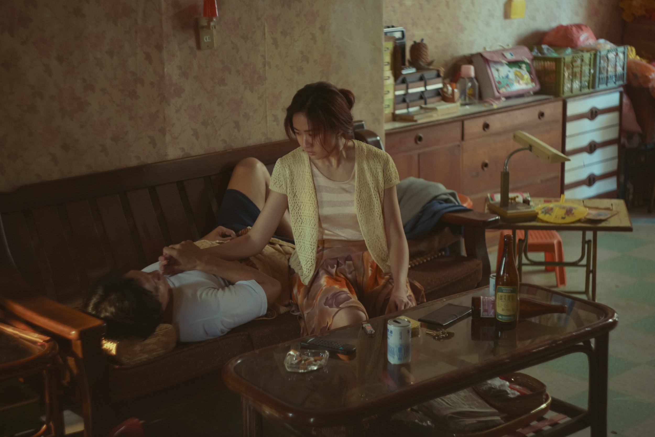 9m88與邱澤在《女孩》，有多場失控邊緣的對手戲。（圖／甲上提供）