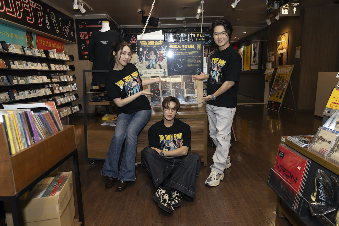 告五人日前首度在東京唱片行TOWER RECORDS 澀谷店舉辦歌迷見面會。（圖／相信音樂提供）