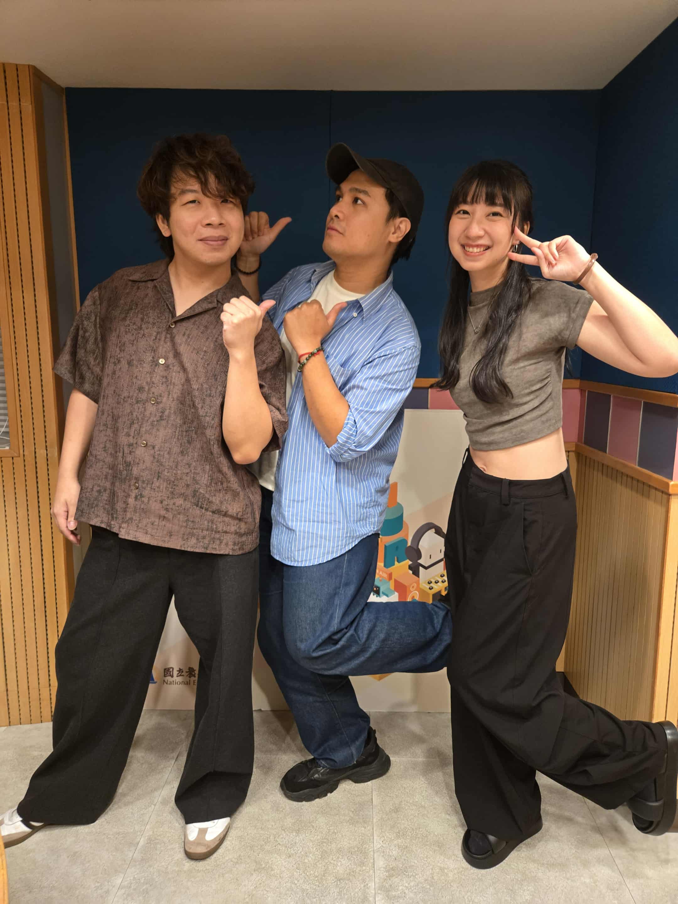 好樂團 主唱許瓊文及吉他手張子慶到《想為你播放》分享創作過程。（圖／巫巴克提供）