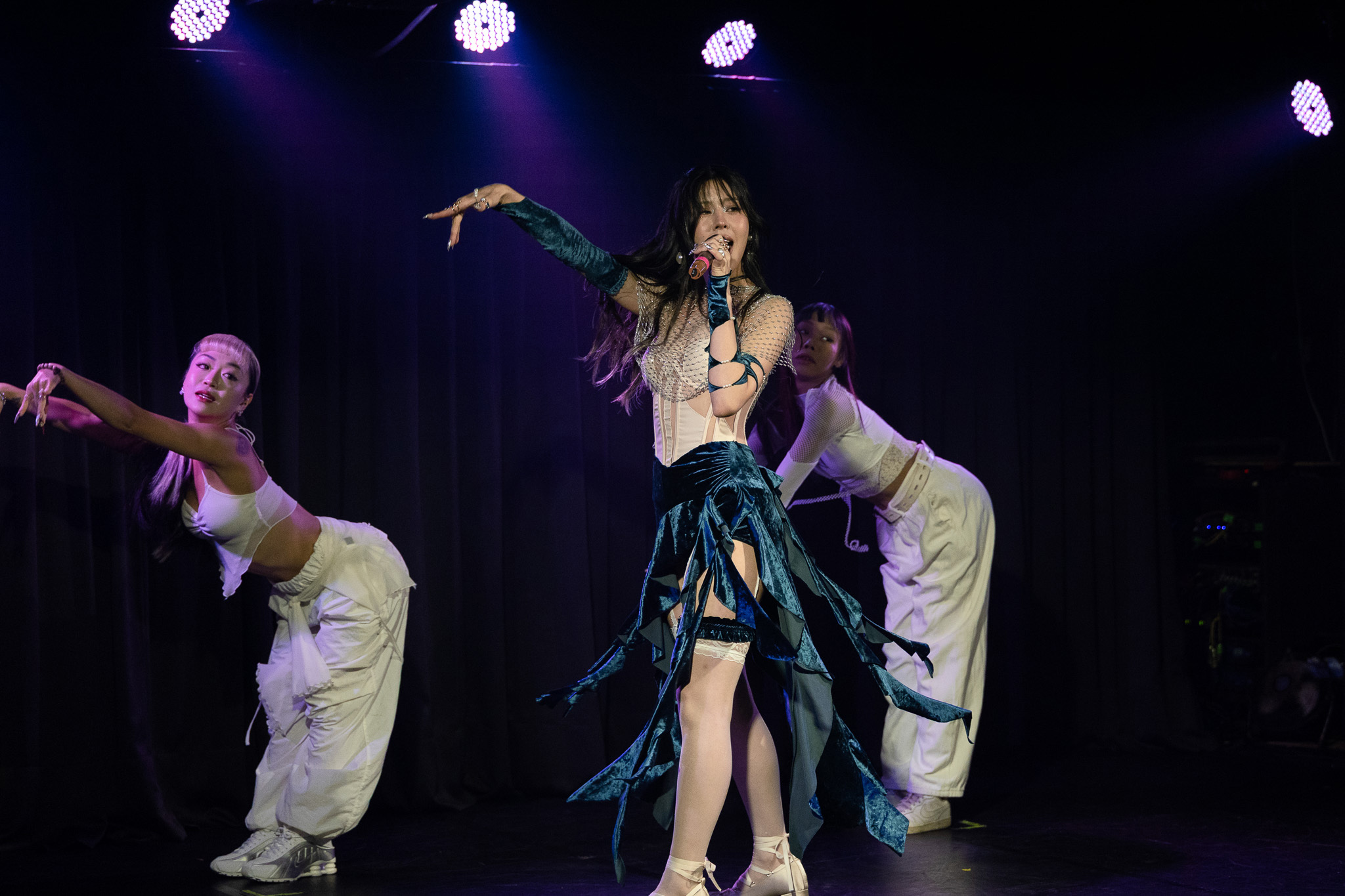 ERIKA掰了天王師兄蕭敬騰　自力更生「很不簡單」