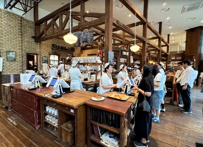 26歲南韓最紅貝果店長過勞死　每日工作13小時死前一餐都沒吃