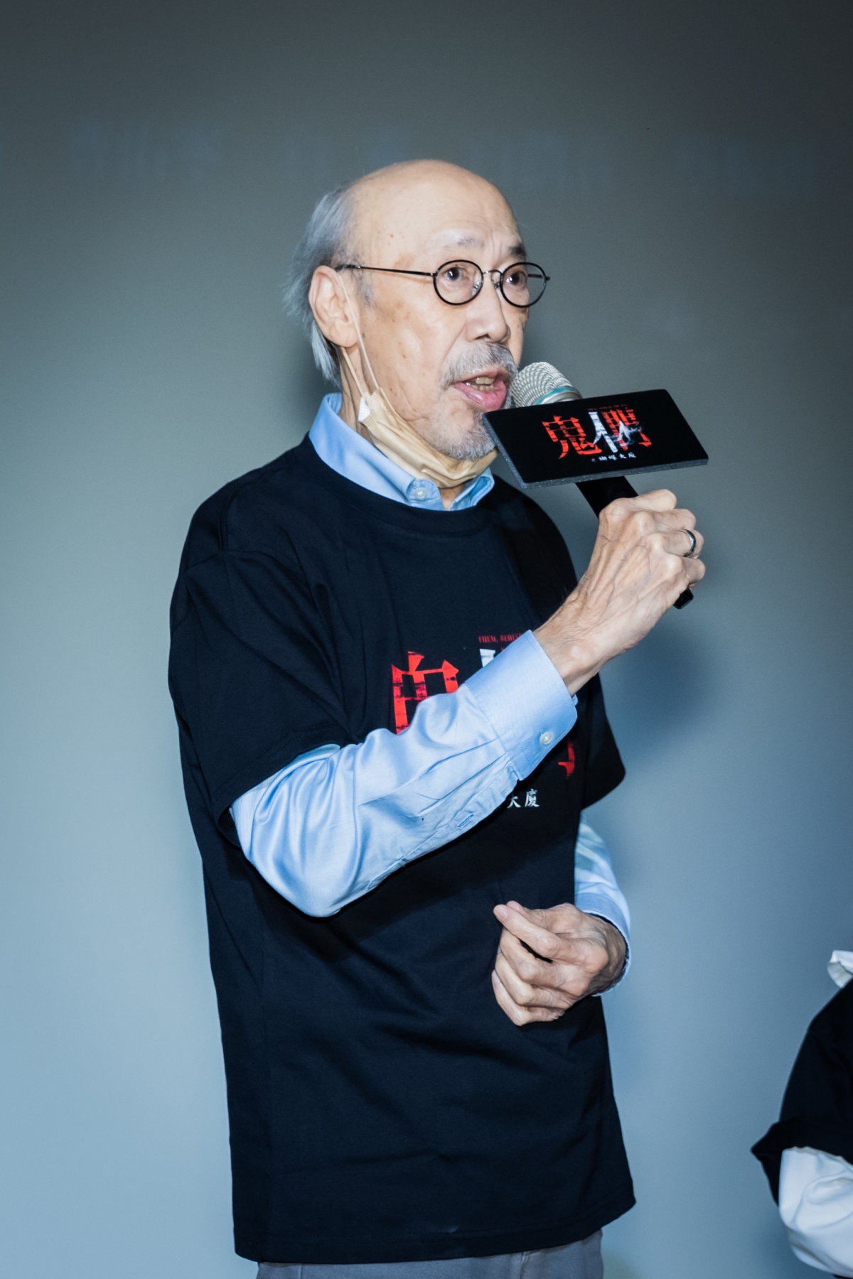 馮淬帆去年曾出席鬼片《蝴蝶大廈》映後,看來身體仍就硬朗。(圖/劇匯文創提供)