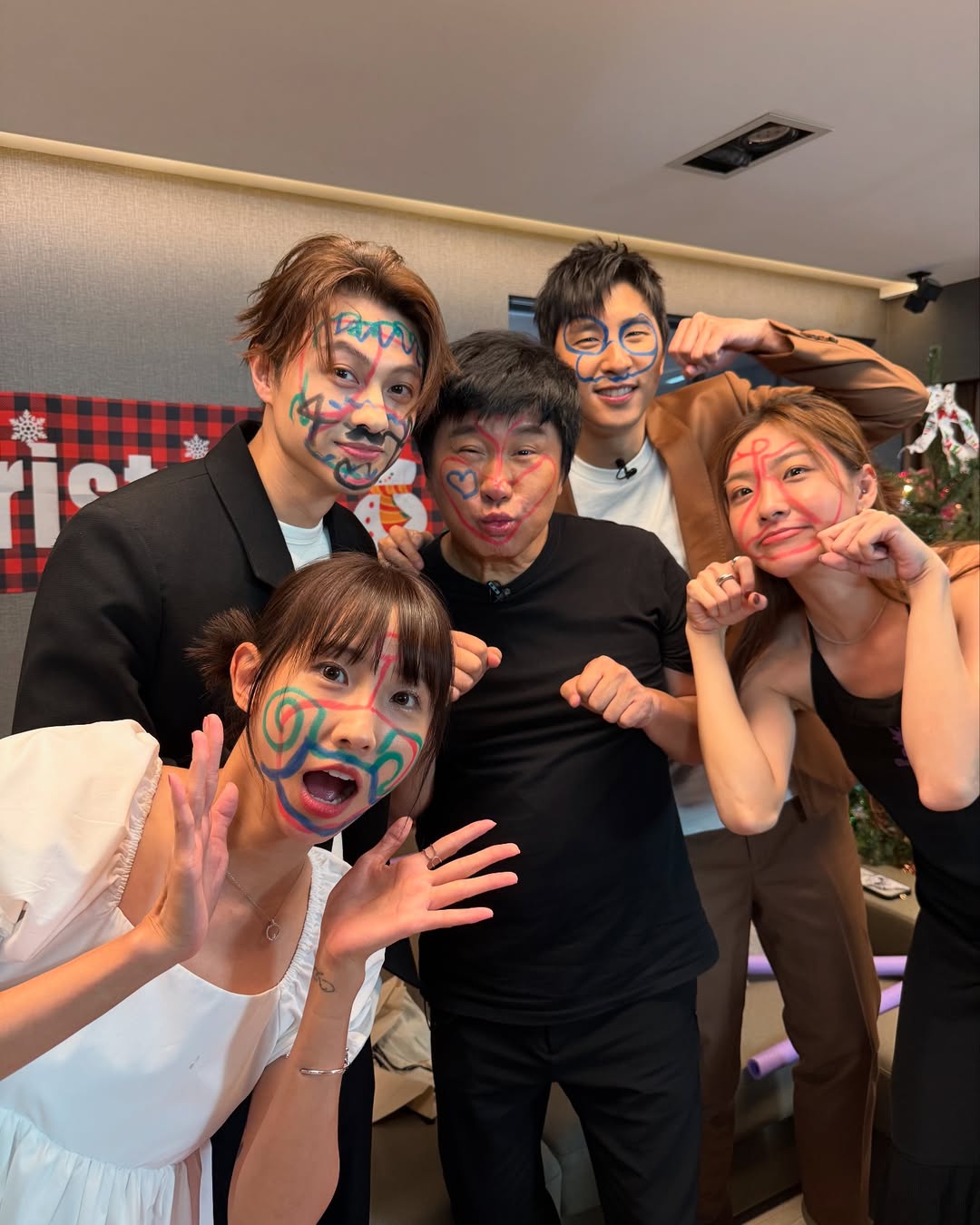 粿粿（左起）、王子、胡釋安一起上過胡瓜節目。（圖／翻攝胡釋安IG）