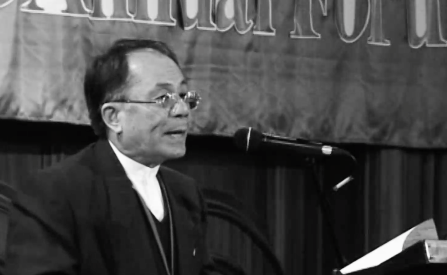 已故政治學者邱垂亮一生實踐自由信念　紀錄片《南半球最璀璨的星星》喚共同記憶