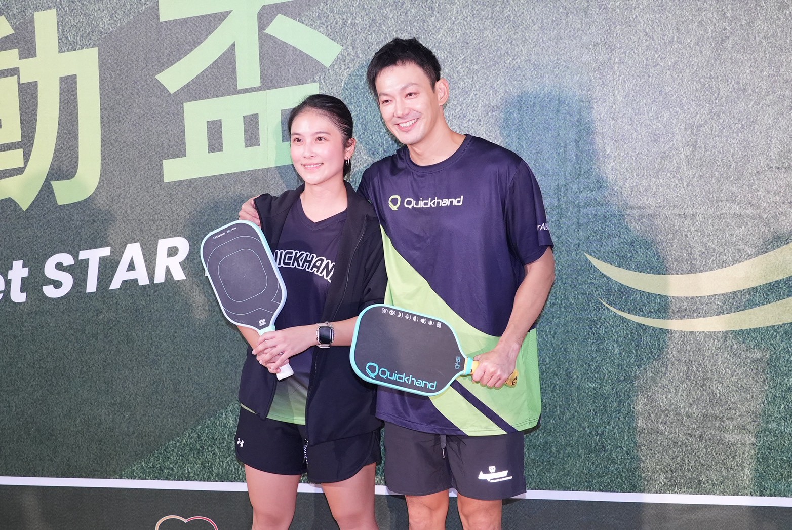 威廉(右)不管怎樣,老婆卓君澤都會陪伴著。(圖/記者許方正攝)