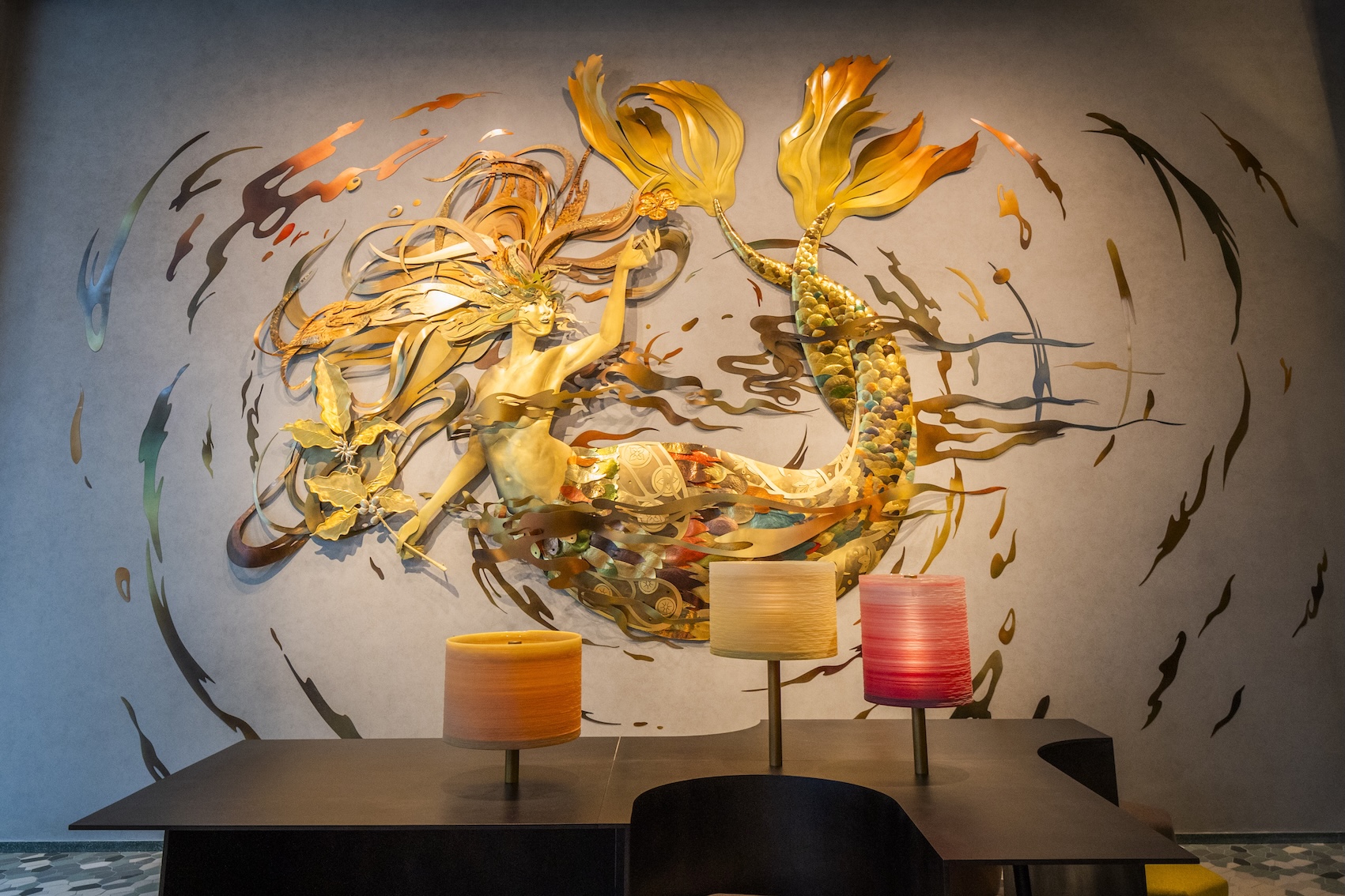 星巴克聯名藝術家Marcos Chin　〈閃耀女神〉為靈感推T-SHIRT