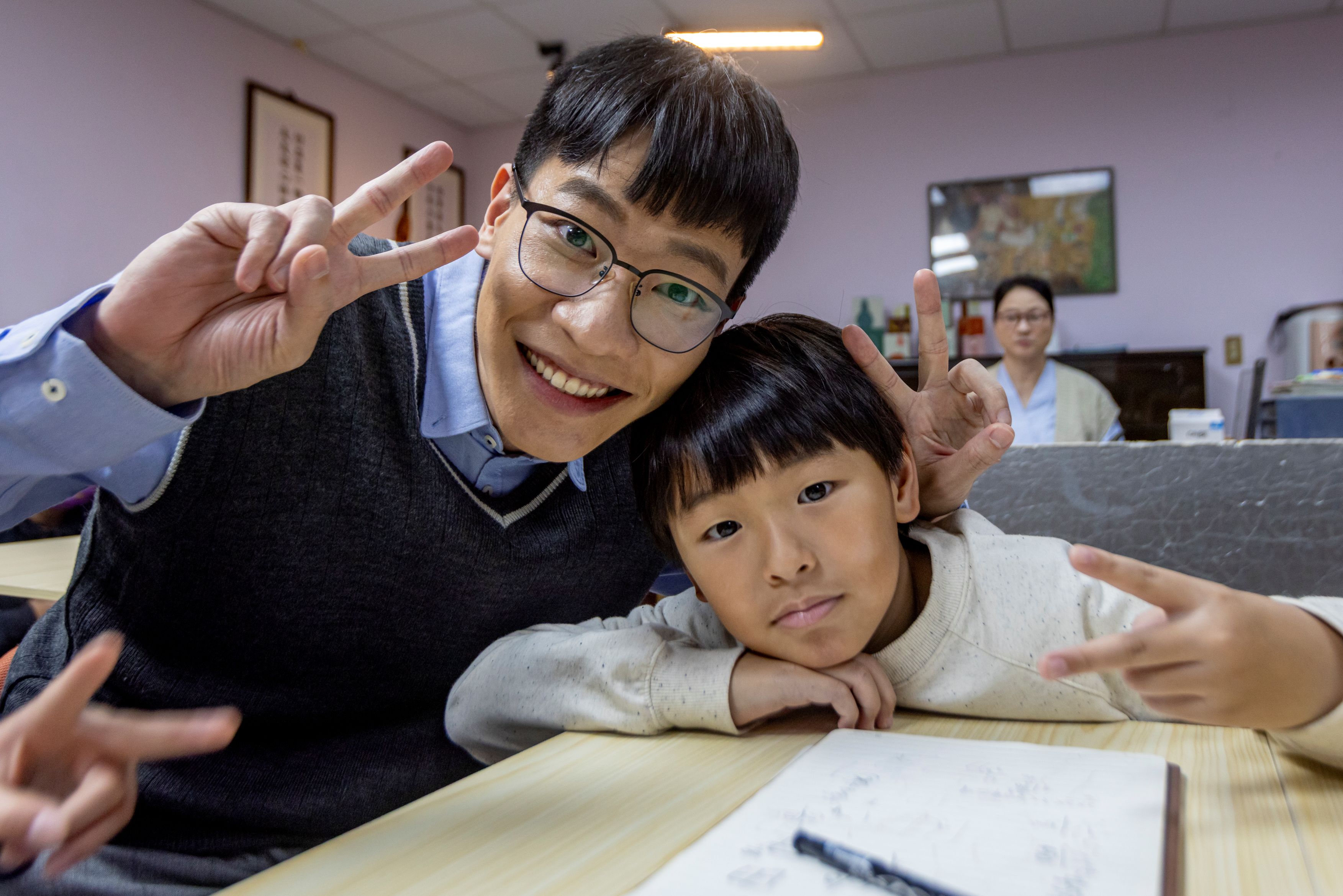 北影非常新人背景起底是學霸　李國強踏入演藝圈「和家人都不同」
