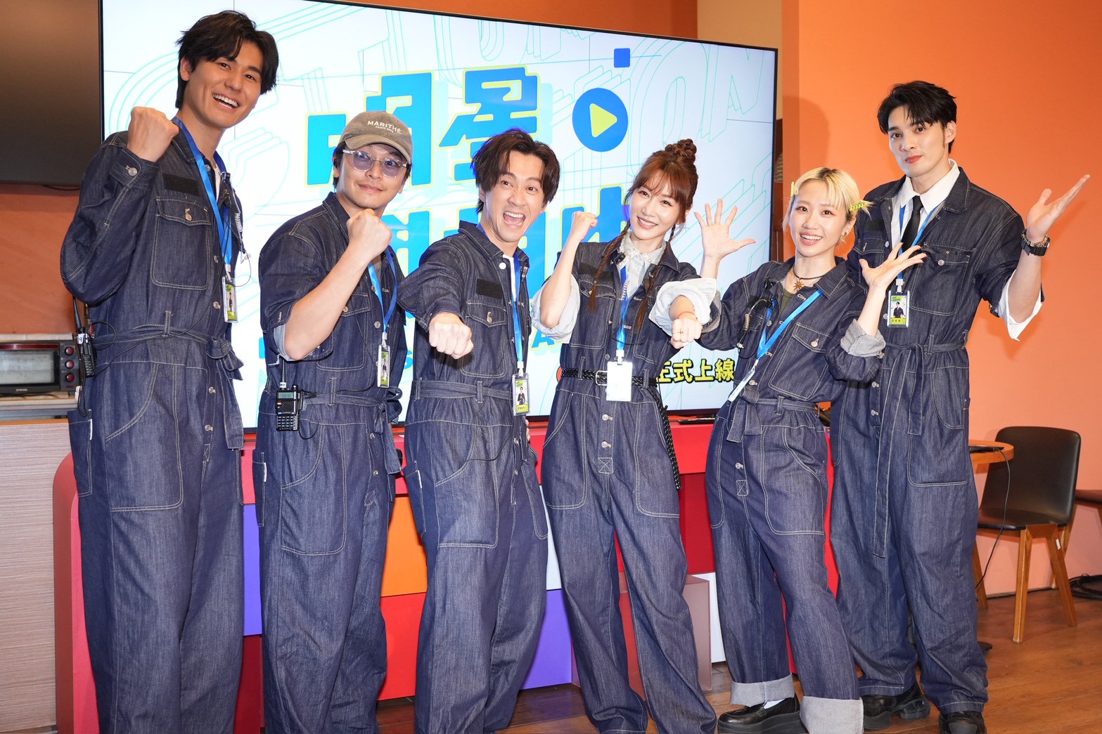 風田（左起）、楊銘威、陳漢典、曾莞婷、Lulu、黃偉晉。（圖／記者許方正攝）