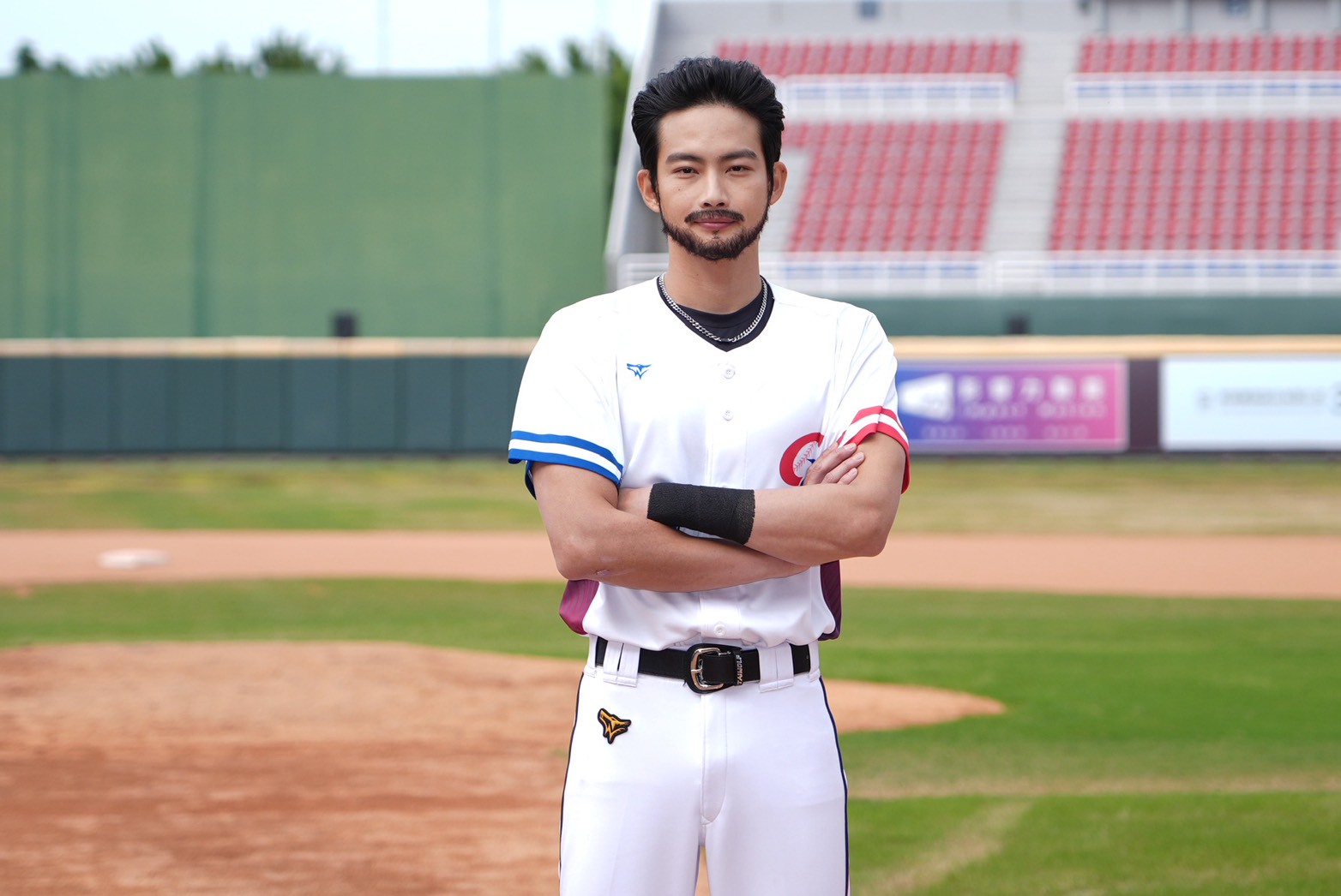 張庭瑚飾演旅美球員林家正。（圖／許方正攝）