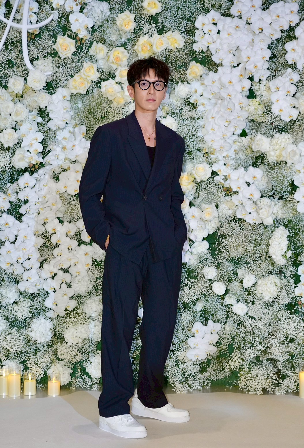 柯震東默默地來、默默進場。（圖／記者陳明中攝）