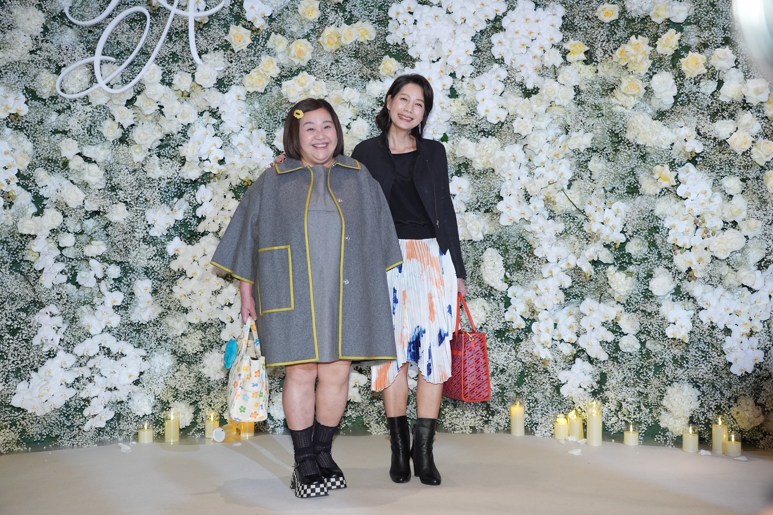 鍾欣凌（左）和丁寧最近組團。（圖／記者陳明中攝）