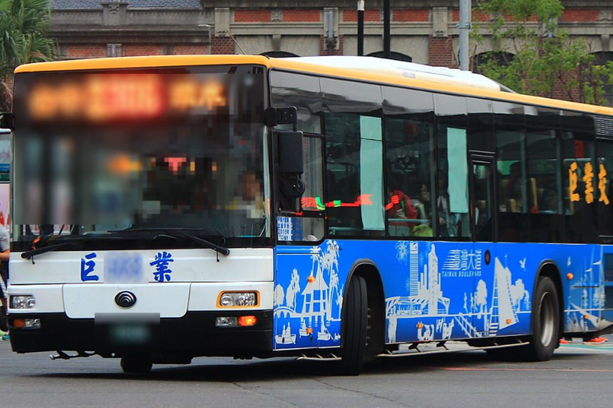 巨業交通去年撞死人拿乙等。（圖／翻攝畫面）