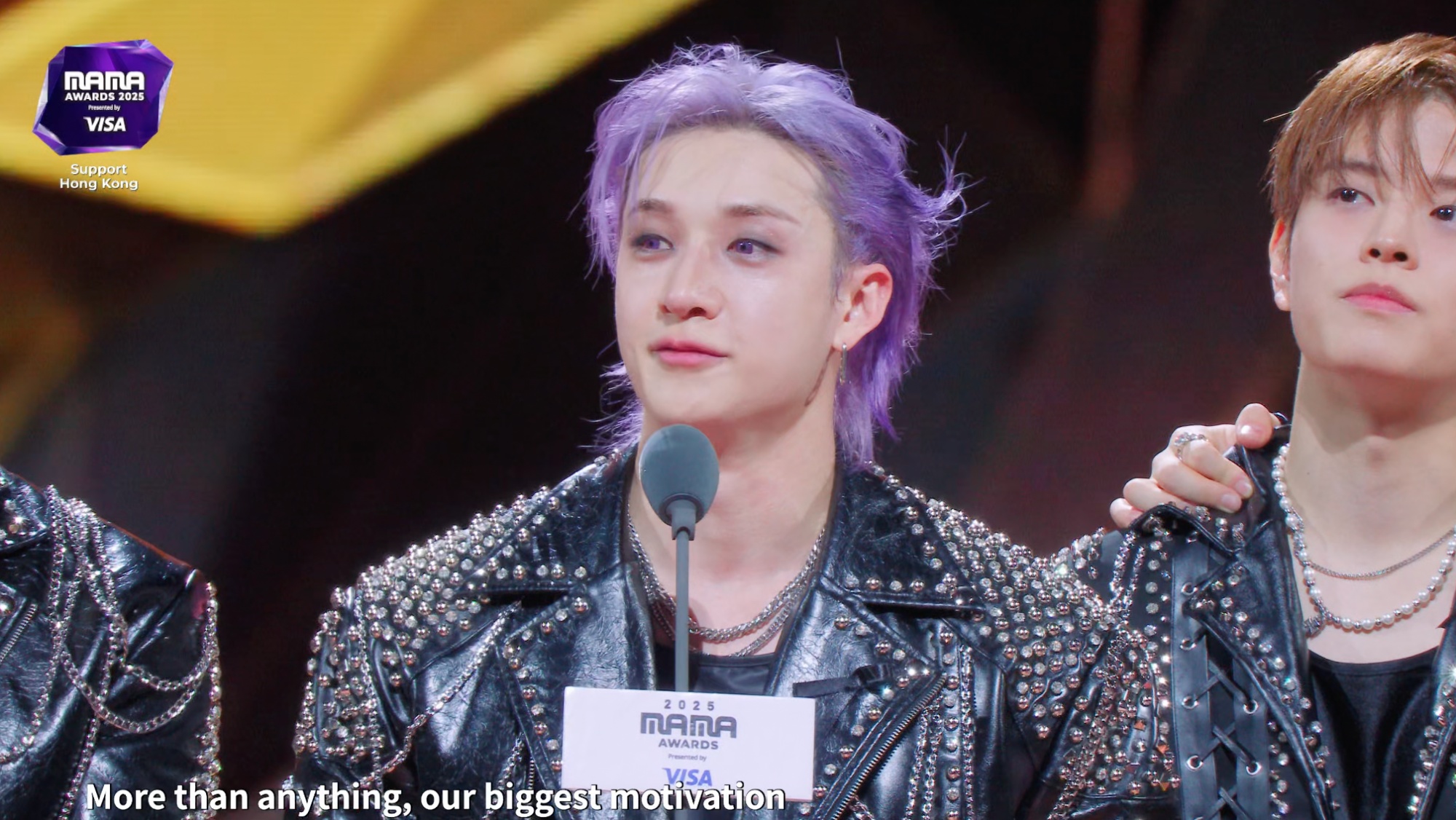 Stray Kids隊長方燦哽咽感謝成員。(圖/翻攝自Mnet)