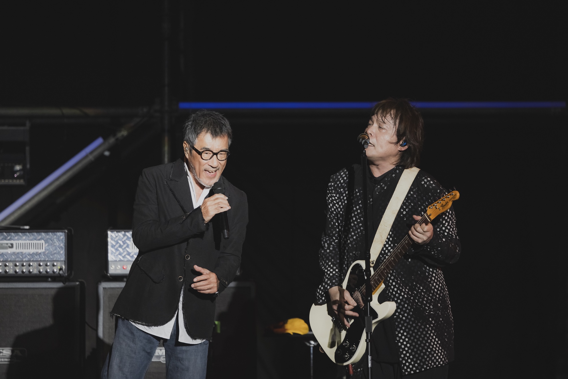 伍佰、李宗盛在 簡單生活節同台合唱。（圖／簡單生活節提供）