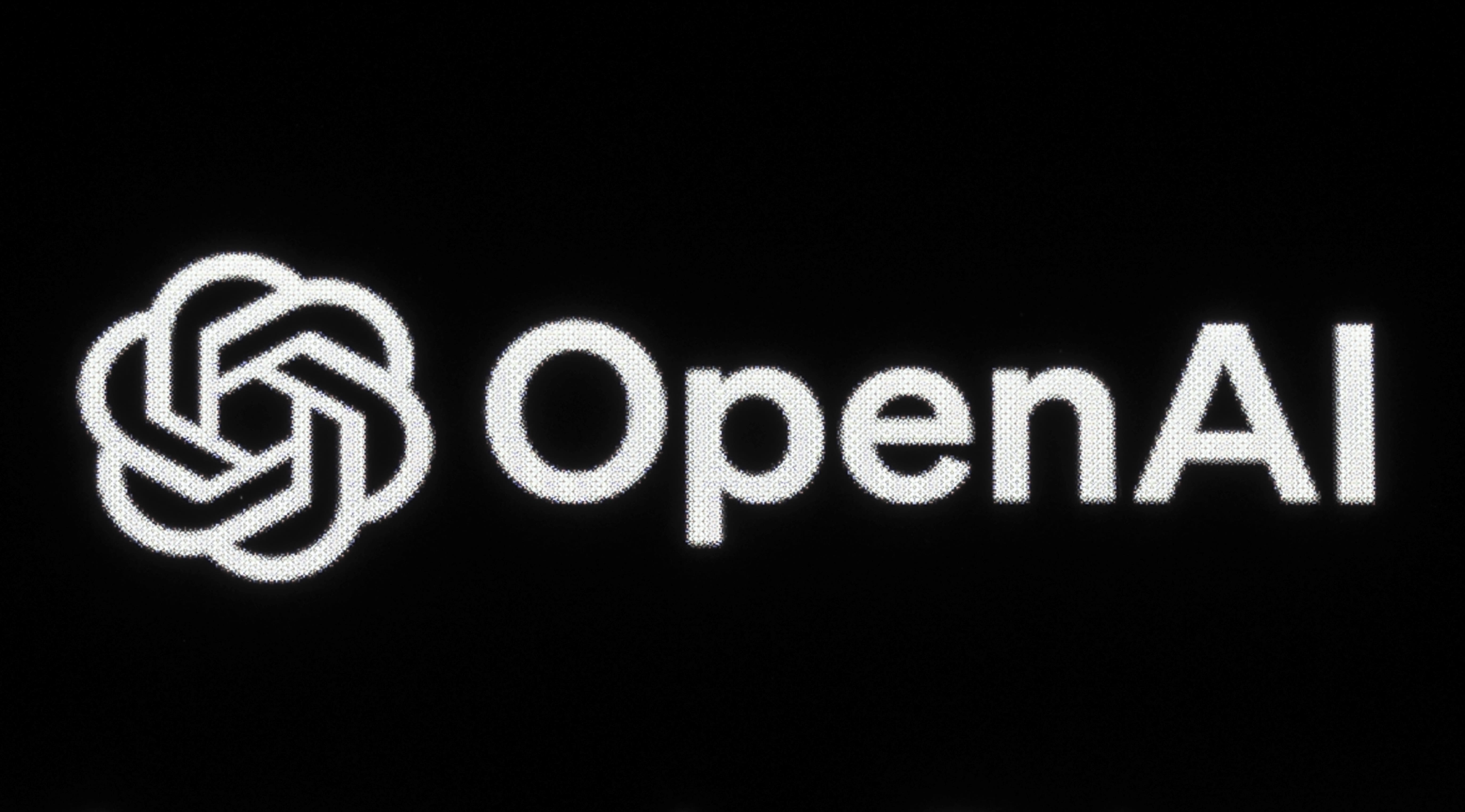 OpenAI砸380億美元合作亞馬遜！　將用數十萬顆輝達晶片訓練AI