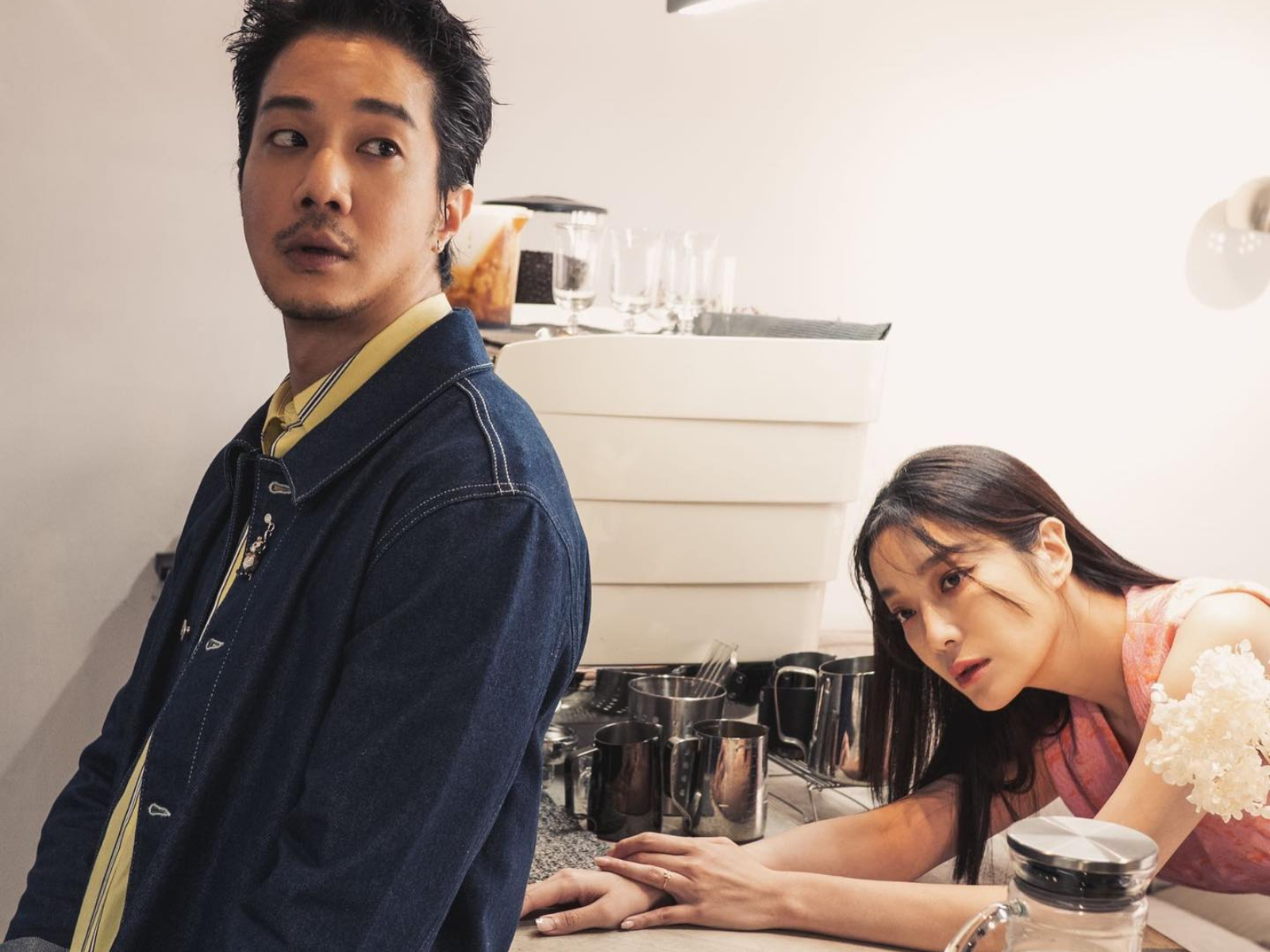 蔡淑臻(右)和薛仕凌才剛拍完《女外科2》。(圖/翻攝薛仕凌臉書)