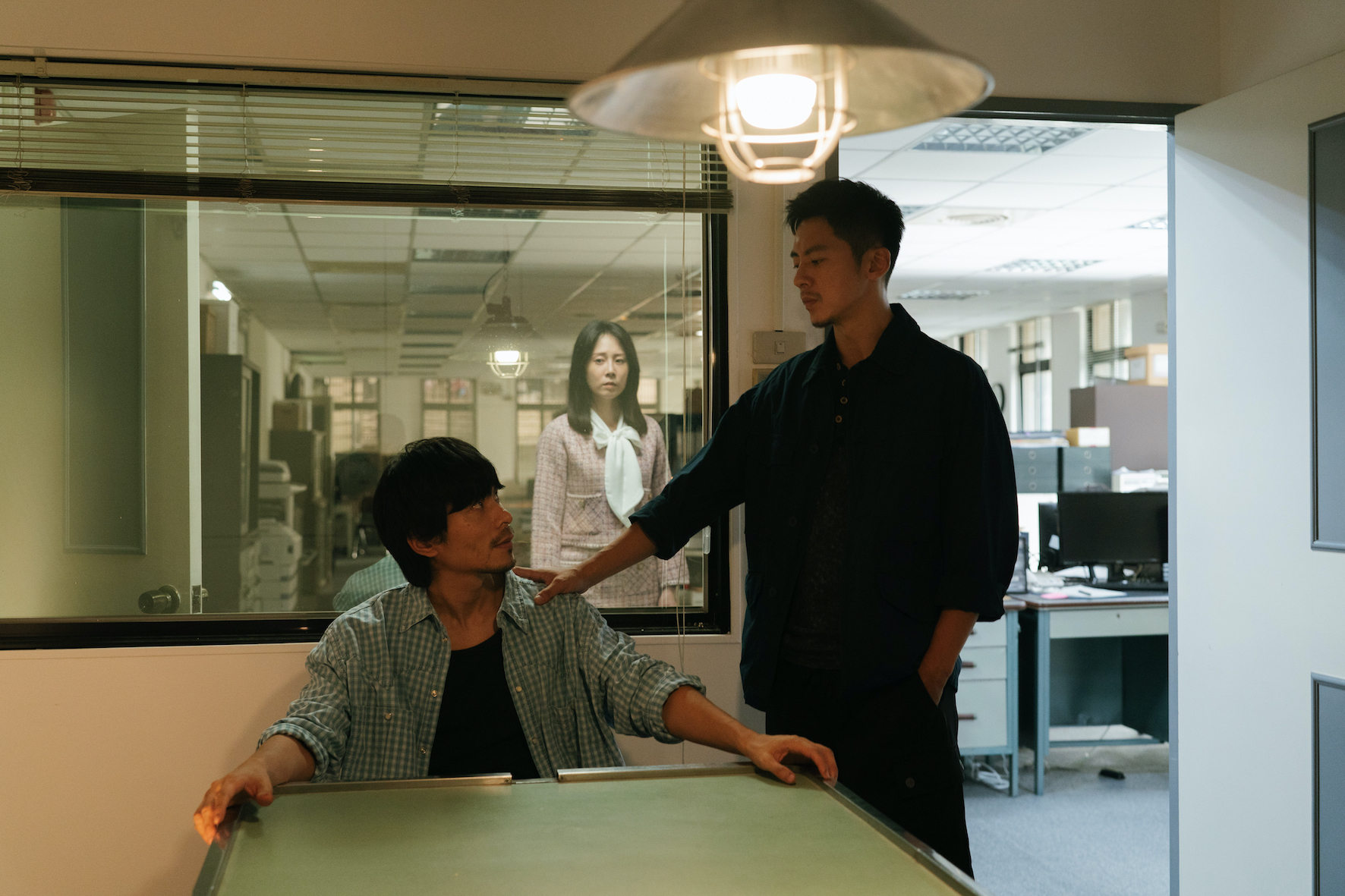 《成名在望》打造警匪刑偵與青春殘酷物語的雙線敘事風格。(圖/瀚草文創提供)