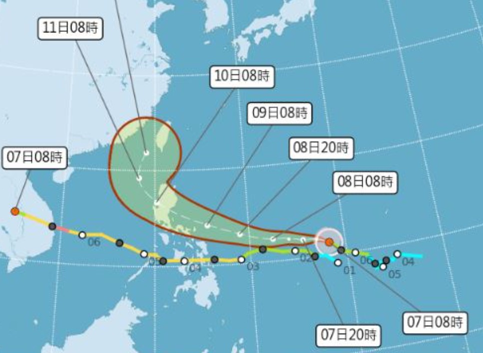 鳳凰颱風路徑。(圖/氣象署提供)
