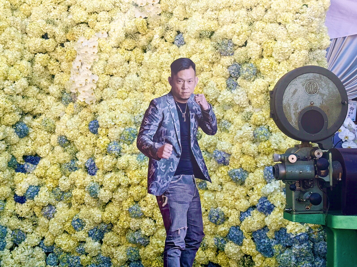 顏正國告別式，眾多親友都前往會場送他最後一程。（圖／陳明中攝）