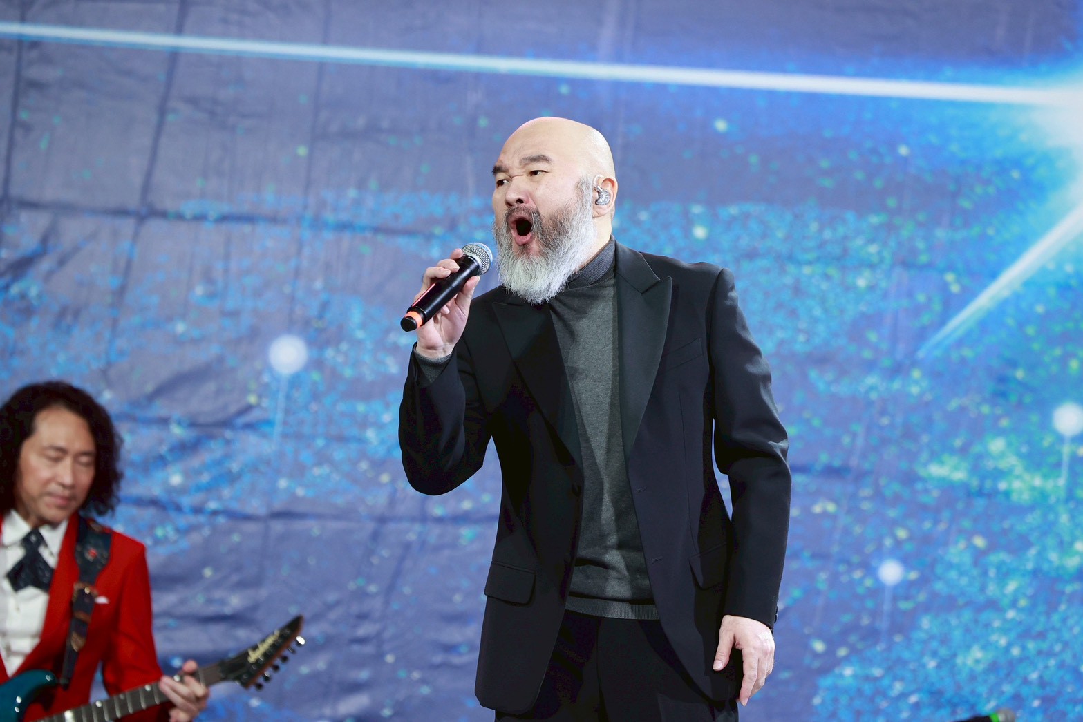 辛龍喪妻5年見劉真入夢　悲喊「我不知要走去哪」