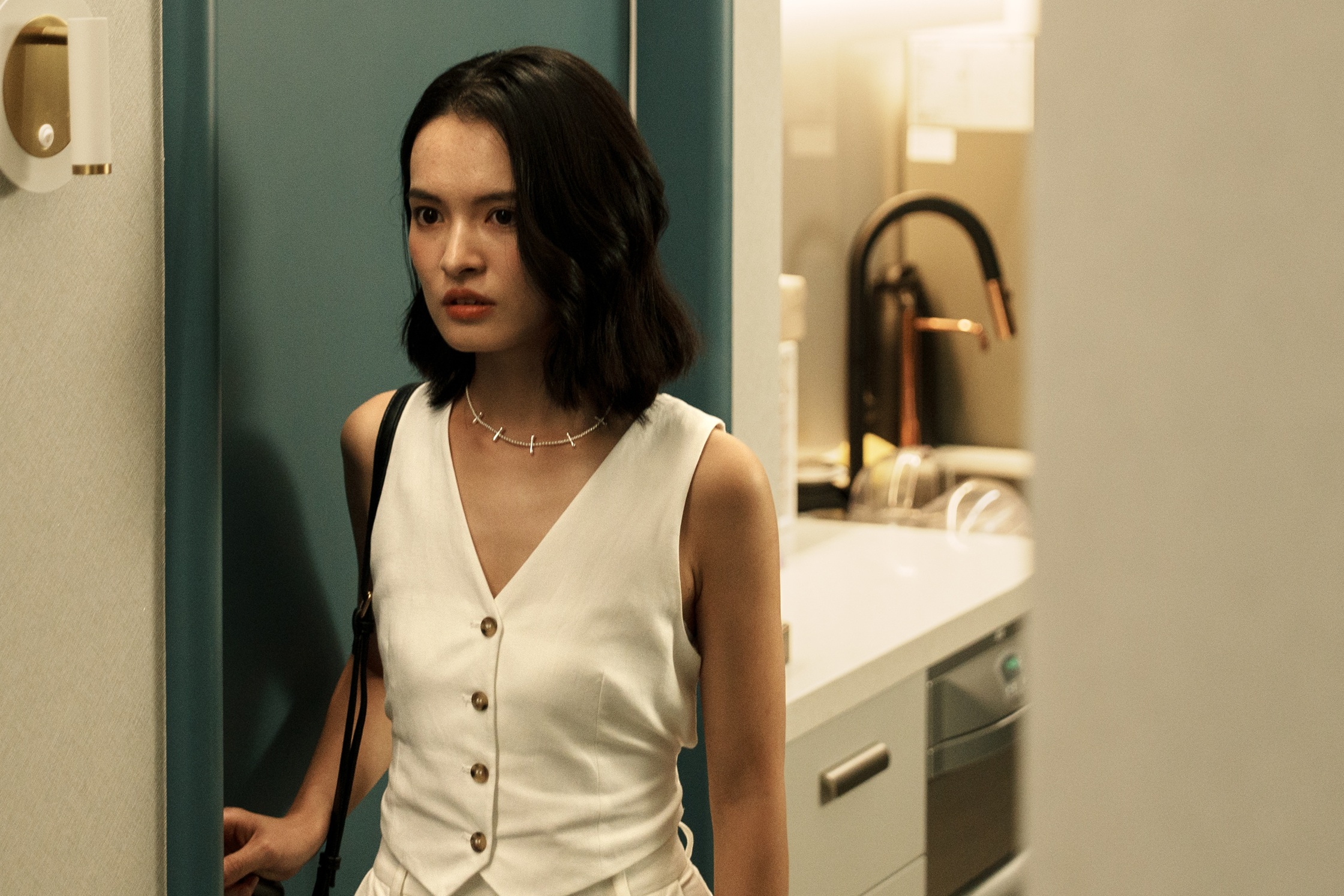 吳思竺飾演女主角。(圖/聖緹雅醫療集團提供)