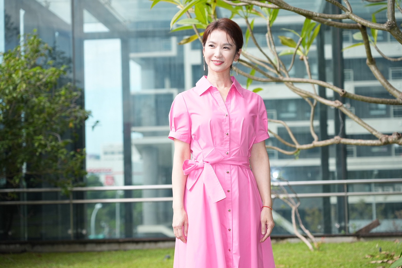 繼女饅頭媽又懷孕！47歲陳小菁升等9孫嬤　過年紅包必破50萬