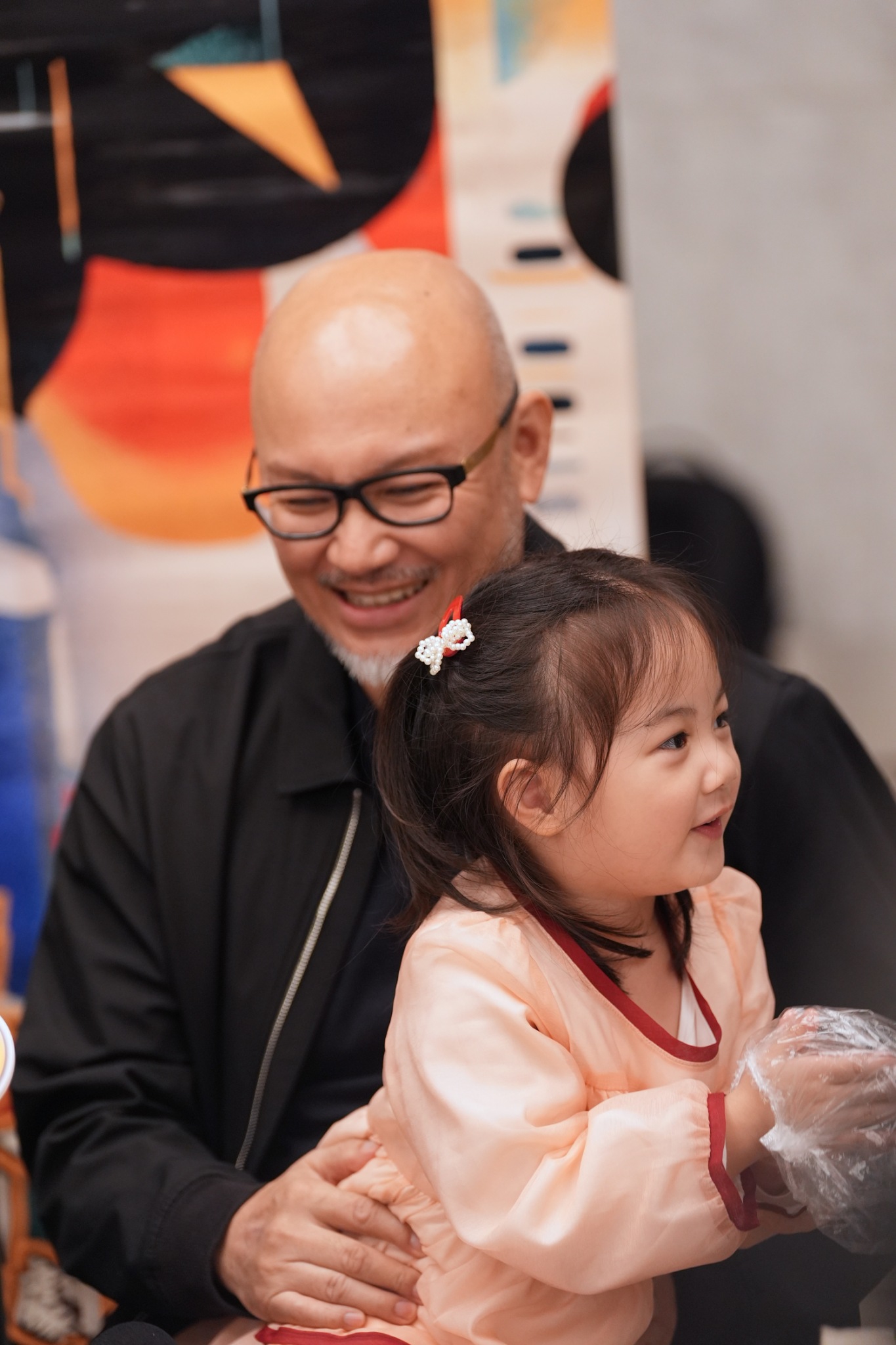 典典寶寶是社牛，完全不怕生。（圖／記者陳明中攝）