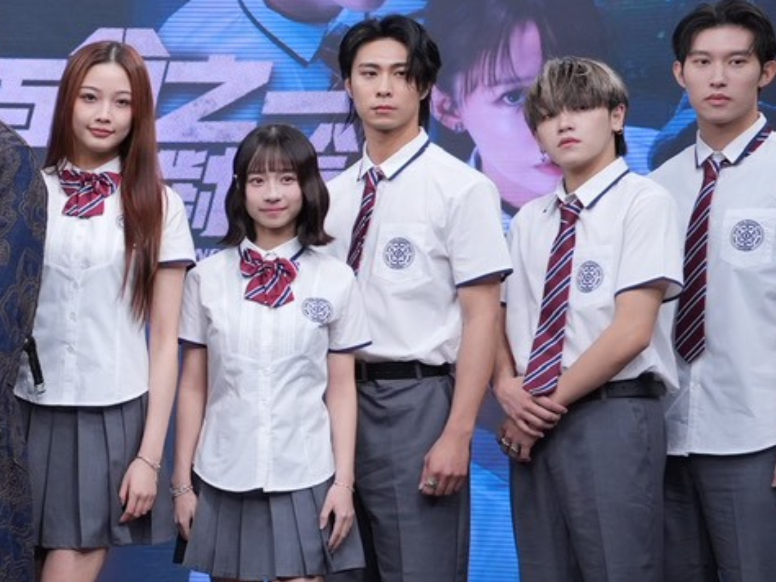 Max（中）尚未當兵。（圖／記者許方正攝）