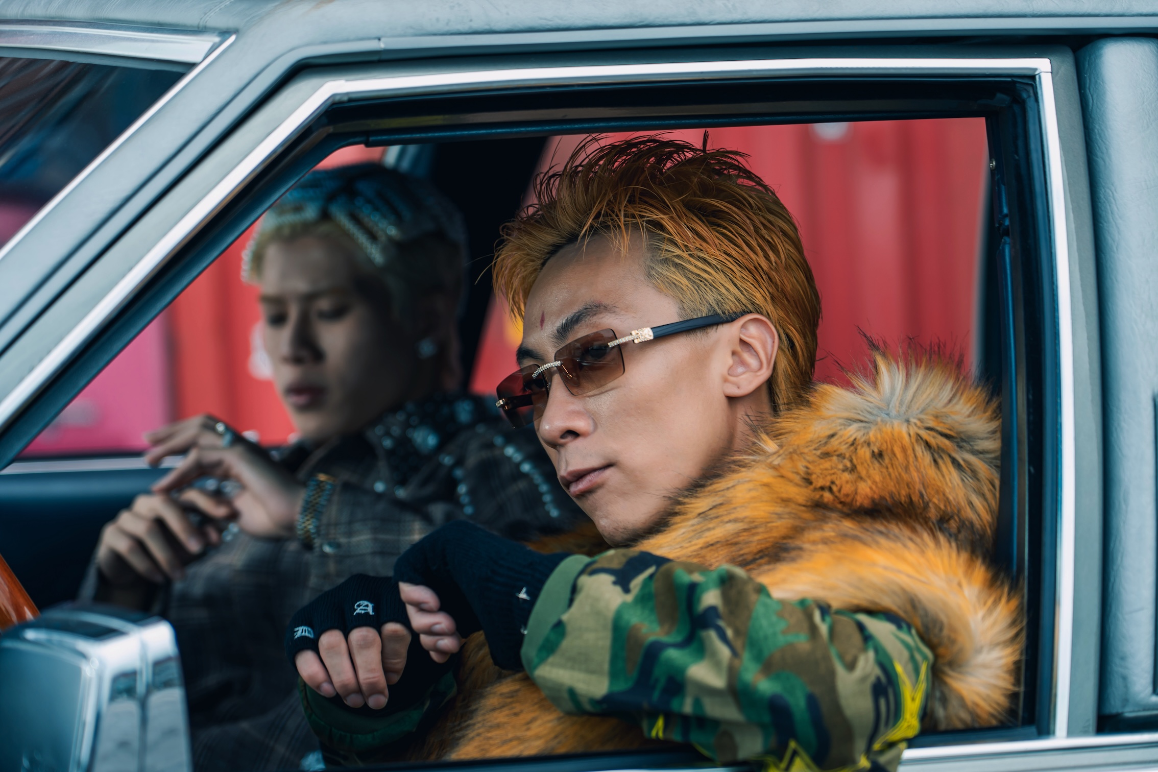 LilHAO（左） 、 潤少 打造全新單曲《歐恩調》。（圖／混血兒娛樂提供）