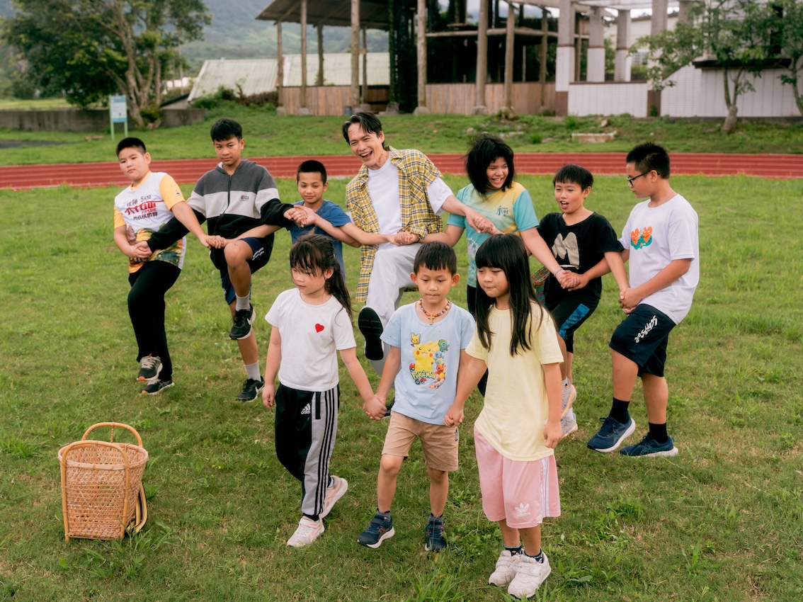 黃鐙輝鬆口 嚮往定居富里：「如果可以，我真的會想住下來」。（圖／富里鄉農會提供）