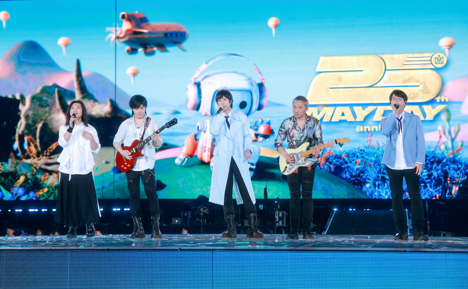 五月天25週年巡迴《回到那一天》演唱會將於台中登場。（圖／相信音樂提供）