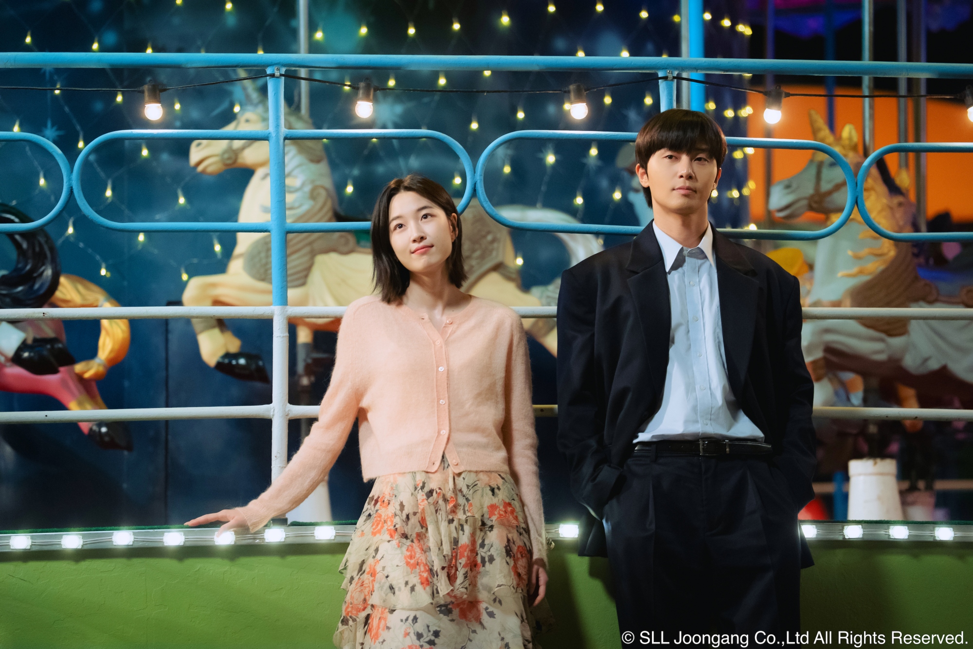 《等待京道》朴敘俊（右）為陪伴「前女友」元志安戒酒想盡辦法。（圖／Hami Video提供）