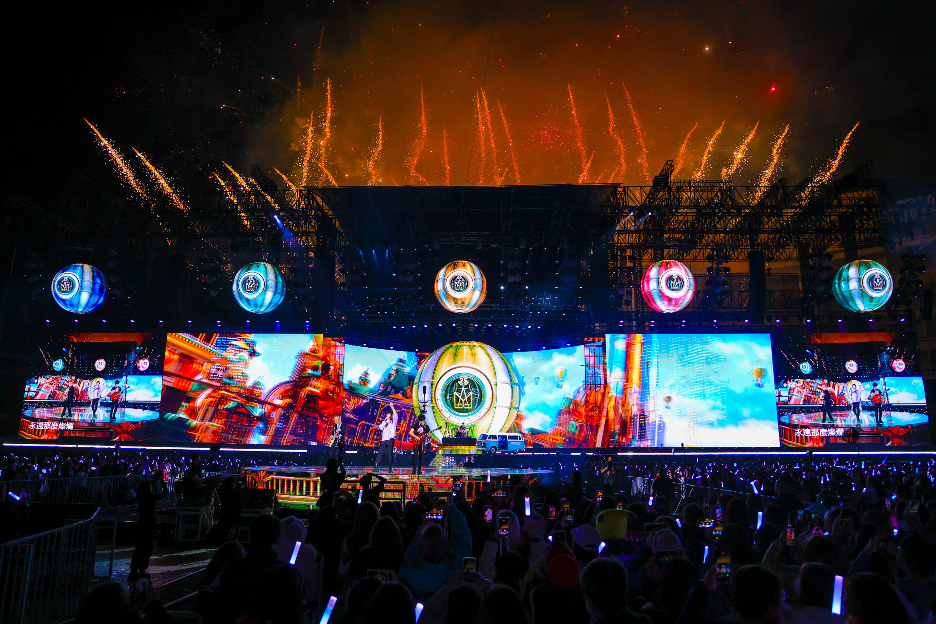 五月天臺中洲際棒球場開唱來到第二天。（圖／相信音樂提供）