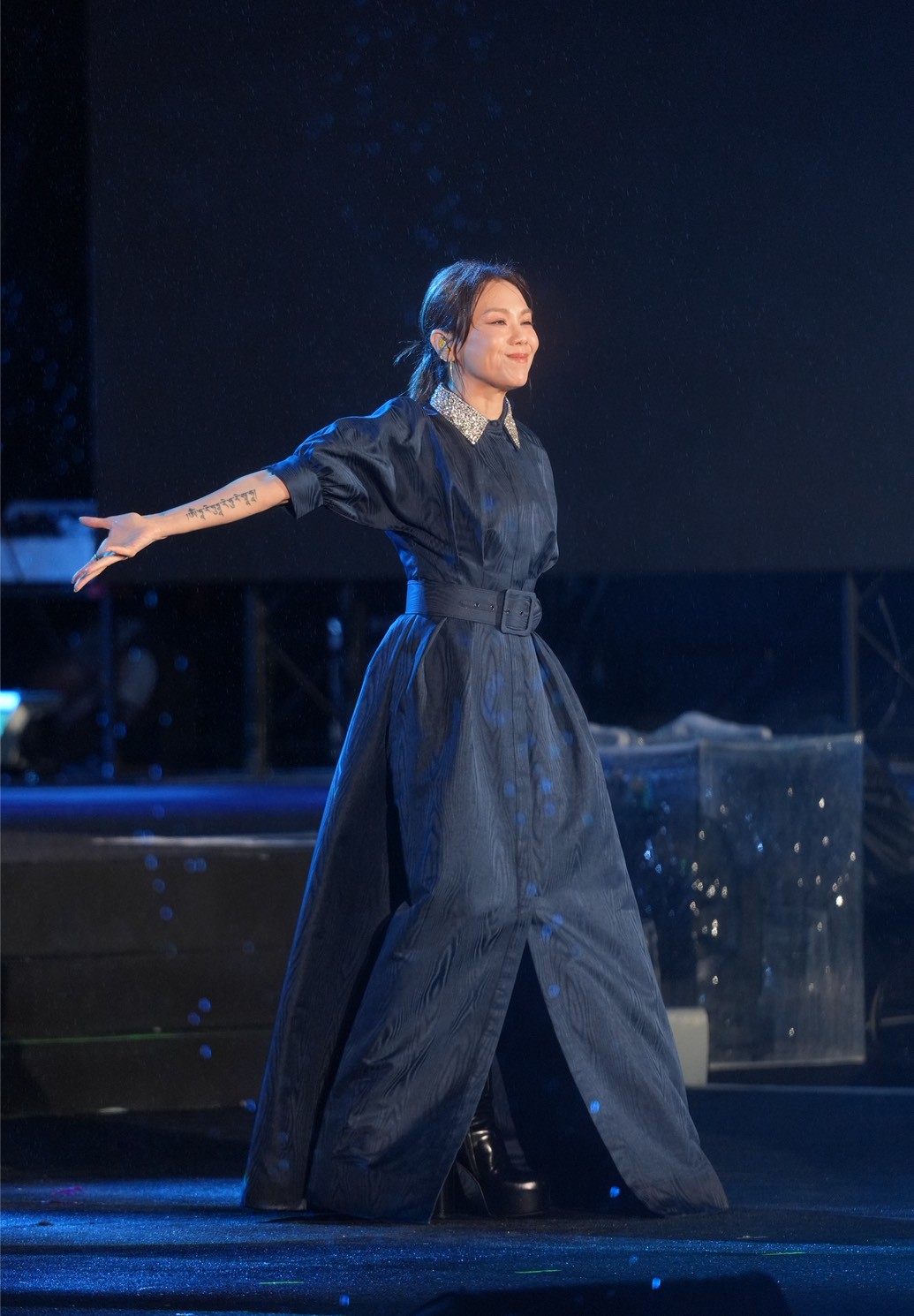 蔡健雅即使重感冒，仍舊敬業演出。（圖／陳明中攝）