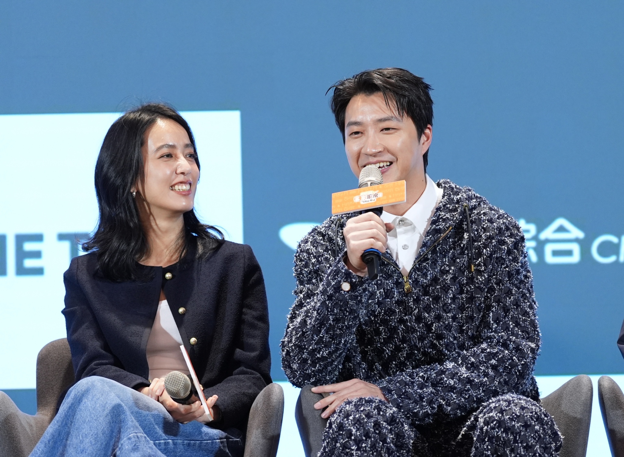 陳庭妮（左）和江宏傑分享錄節目心得。（圖／記者陳明中攝）