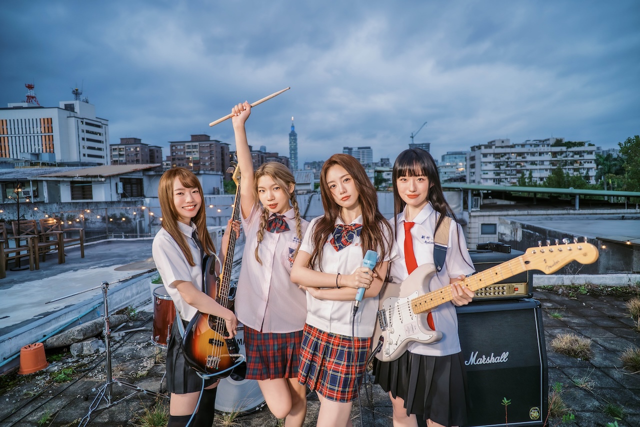 4女神不認識就組團！Bruno Mars親自讚賞「SmileDash」人氣隊長