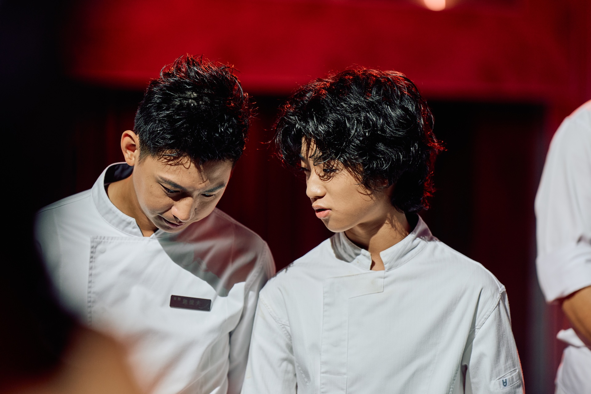 《星廚之戰》冒火爆衝突！白潤音雞蛋比例調錯挨罵展現高EQ