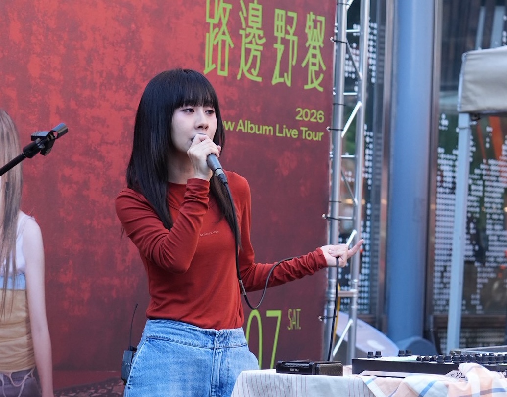 F3合體阿信組限定團還揪周董唱新歌　師妹白安路邊野餐喊「好帥」