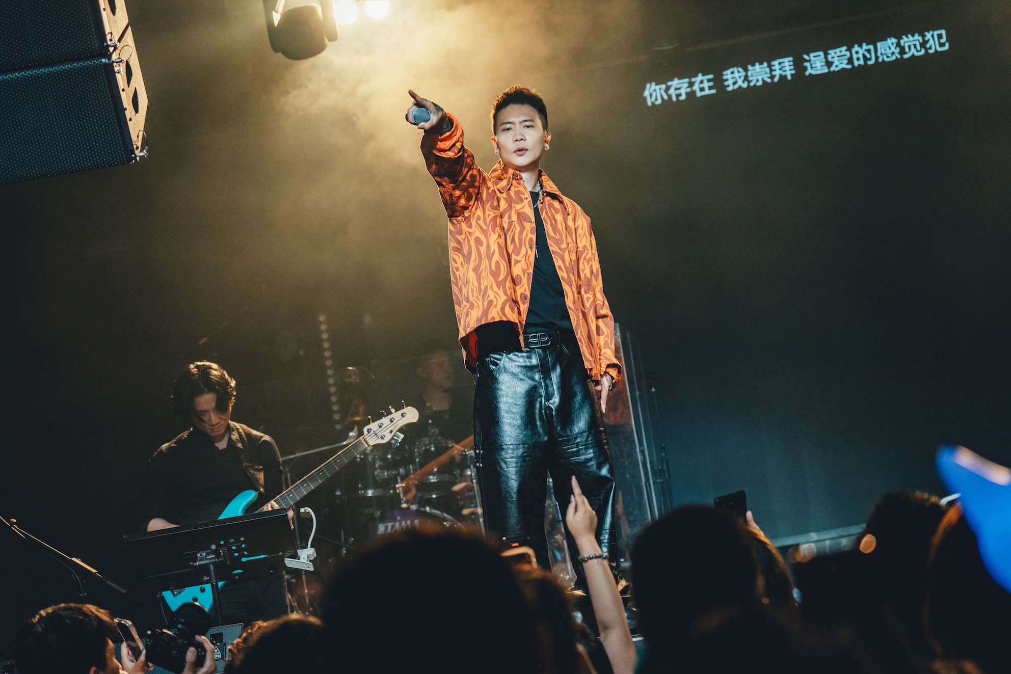 蕭秉治5日先是在深圳舉辦《活著 Alive》演唱會。(圖/相信音樂提供)